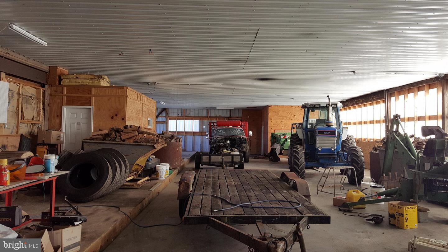 TIBER RIDGE - Commercial Lease