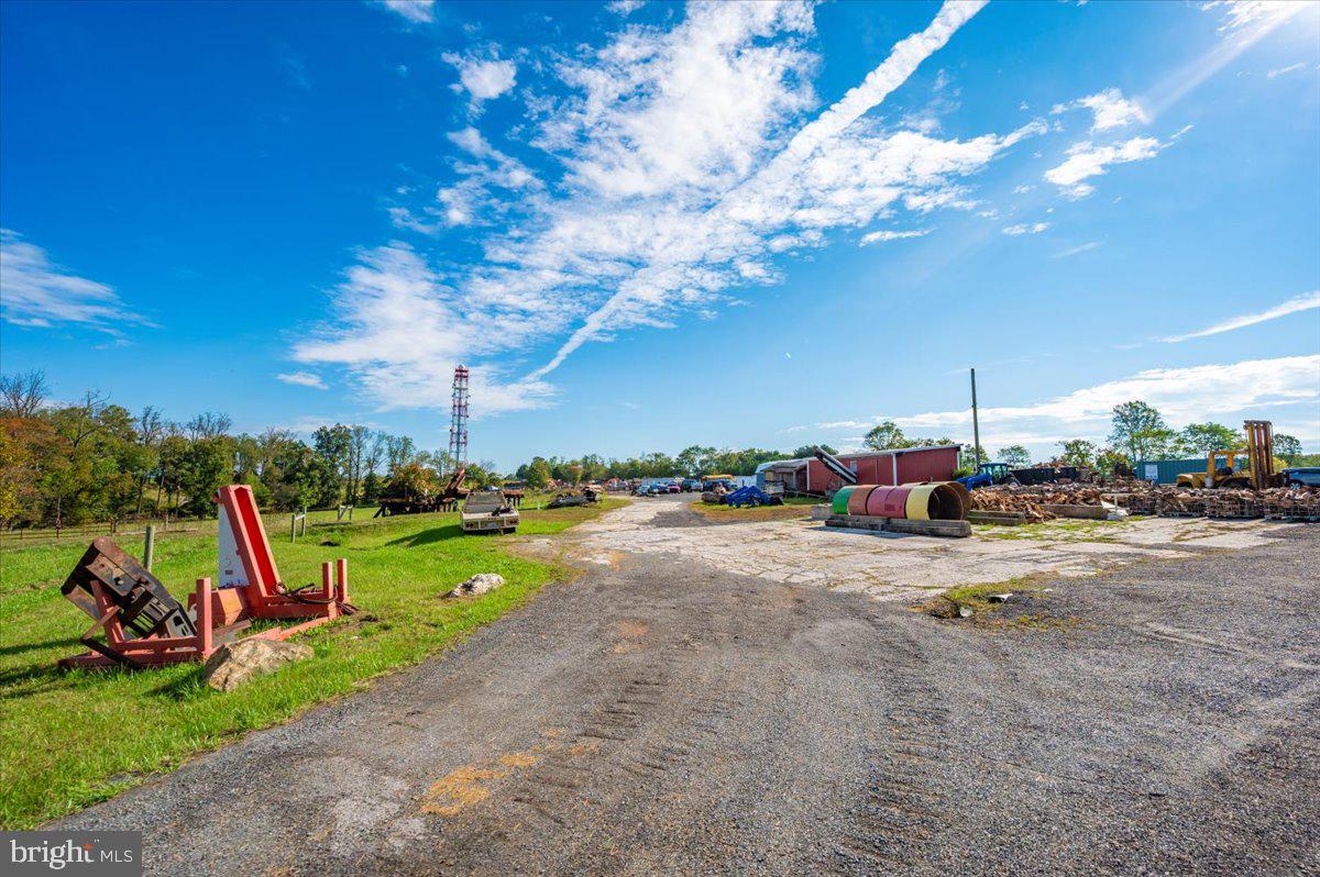 TIBER RIDGE - Commercial Lease