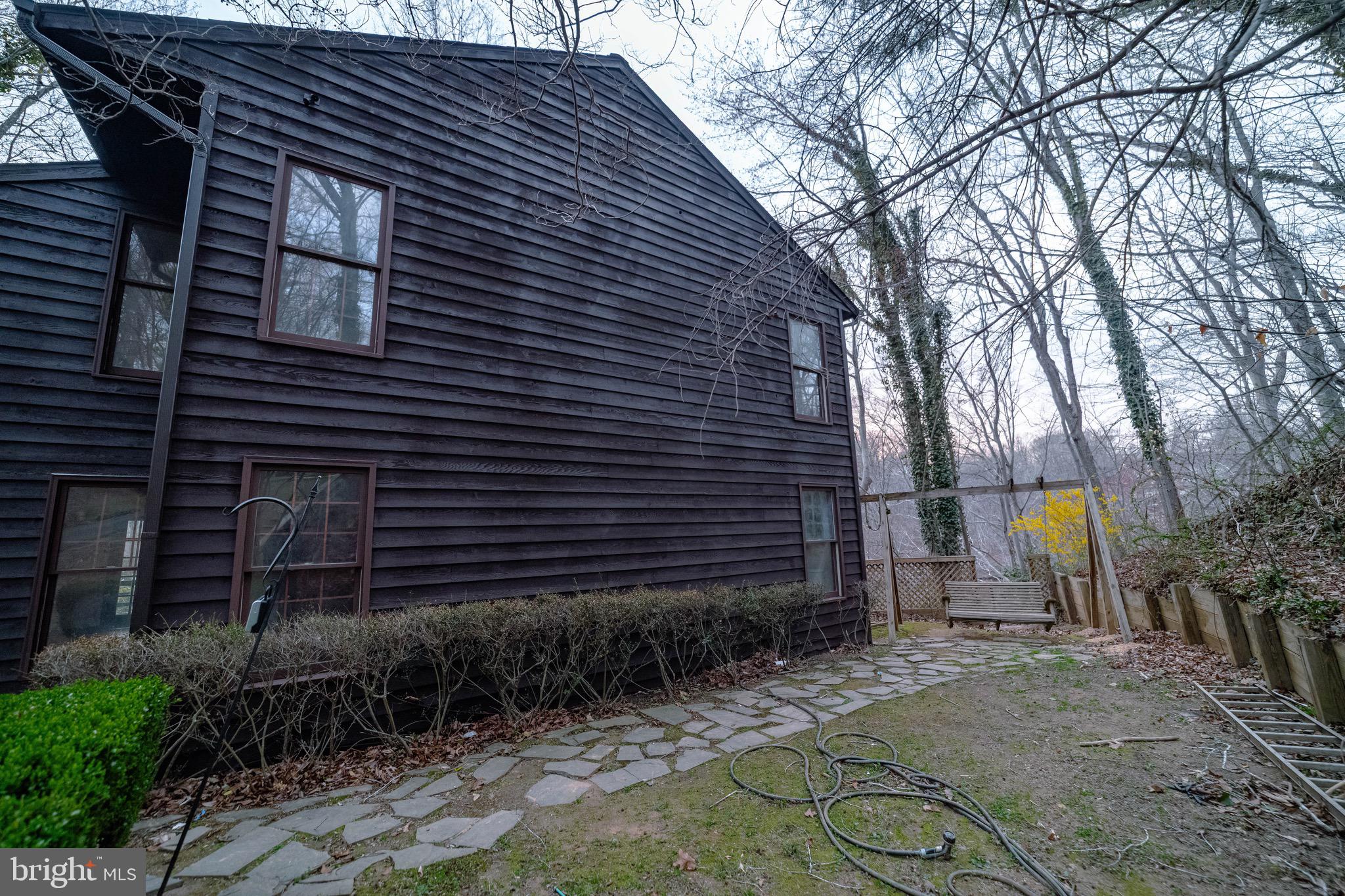 OCCOQUAN FOREST - Residential