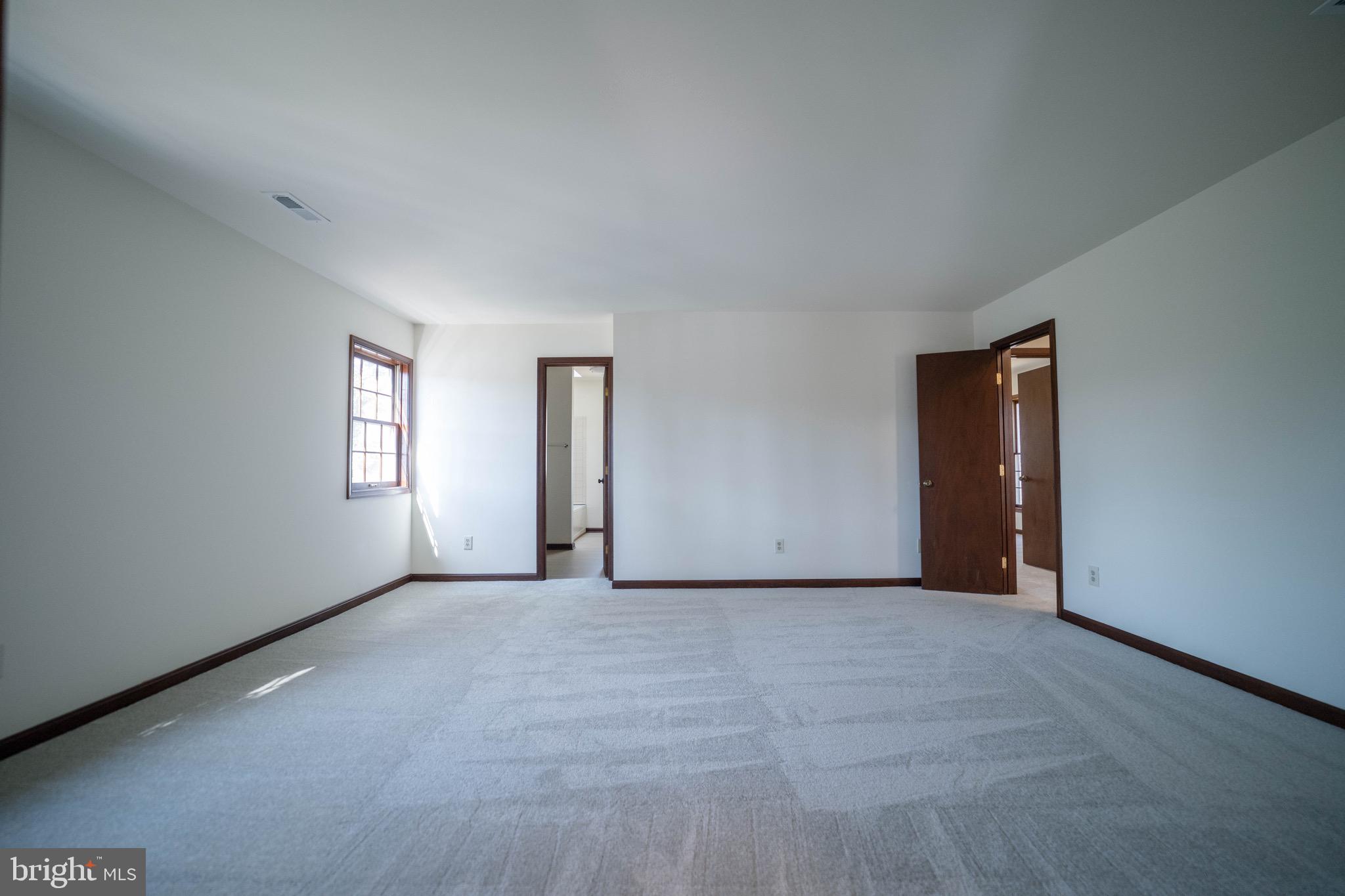 OCCOQUAN FOREST - Residential