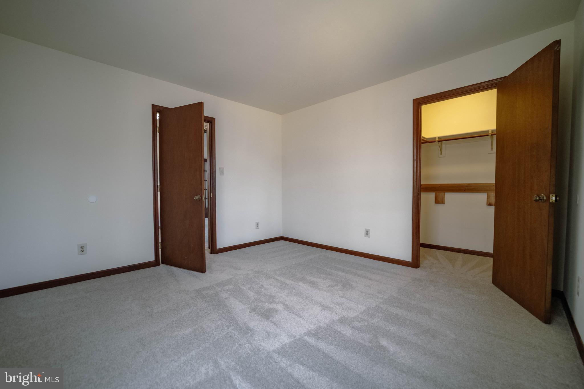 OCCOQUAN FOREST - Residential