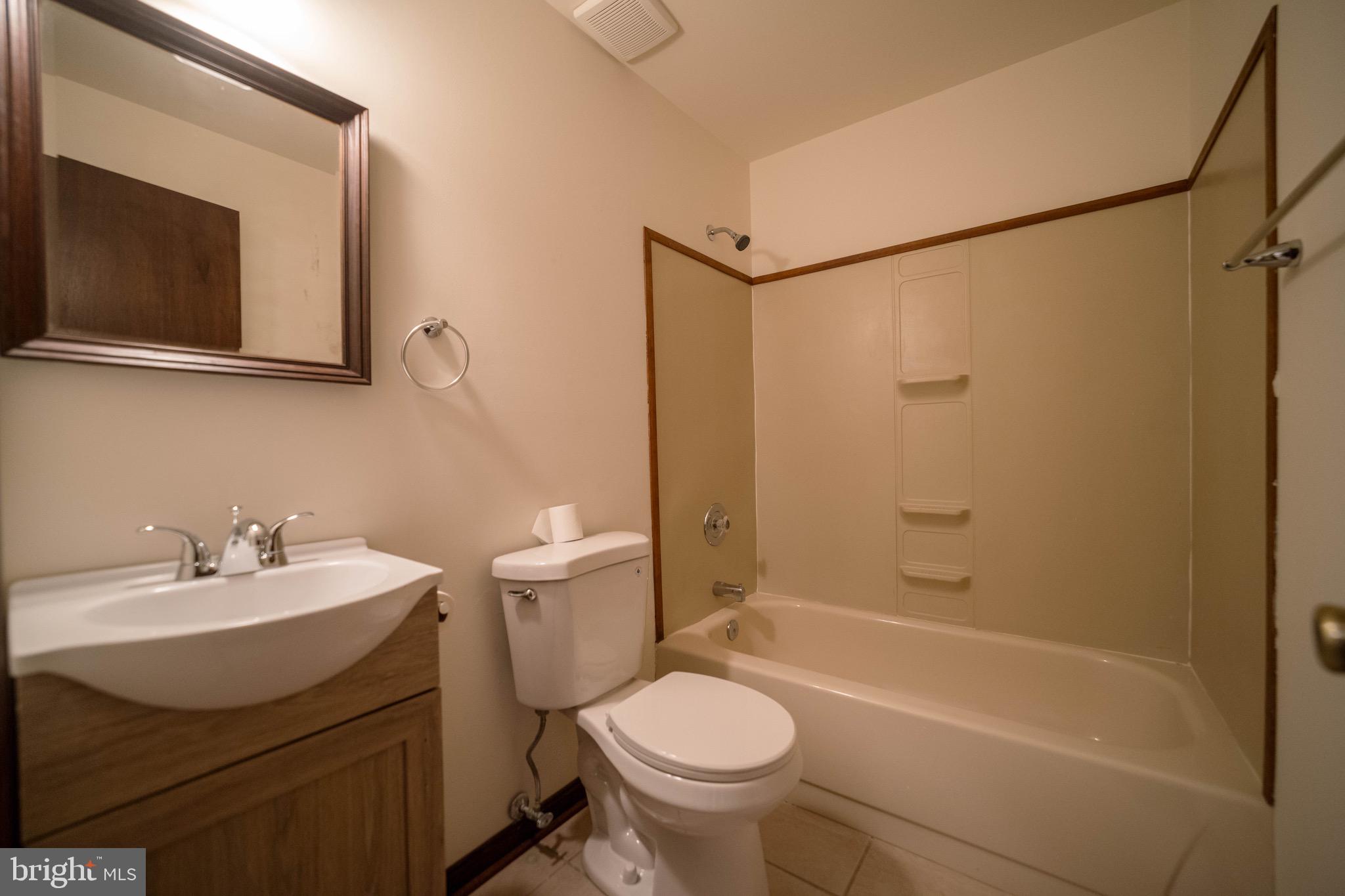 OCCOQUAN FOREST - Residential