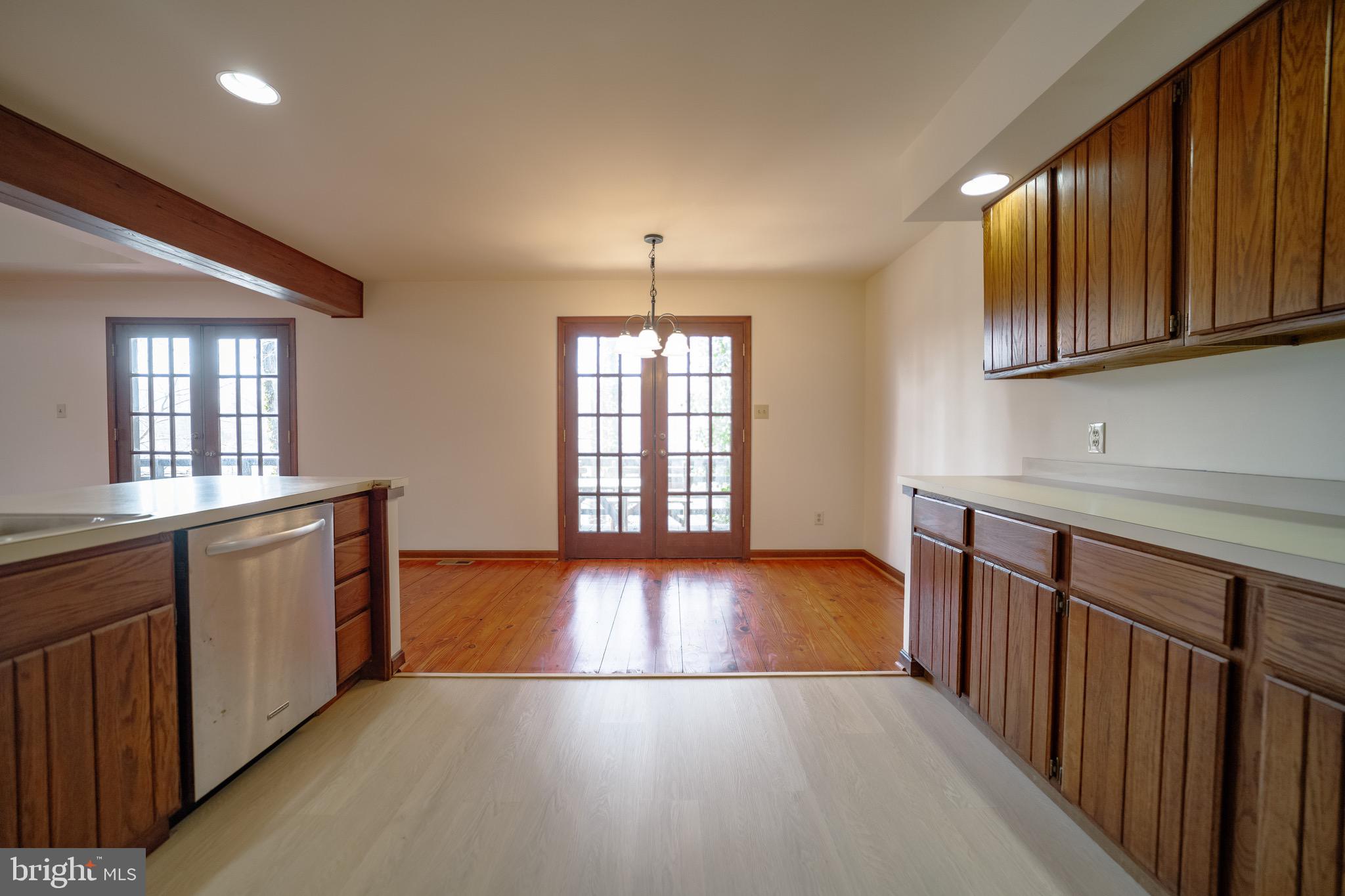 OCCOQUAN FOREST - Residential