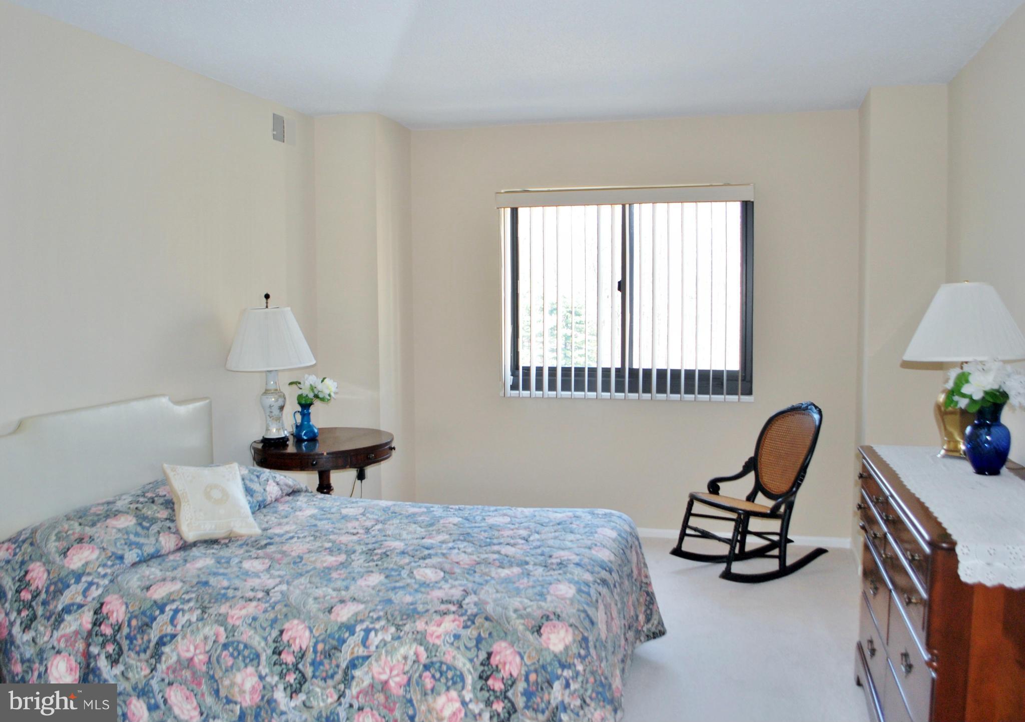 GREENS AT LEISURE WORLD - Residential