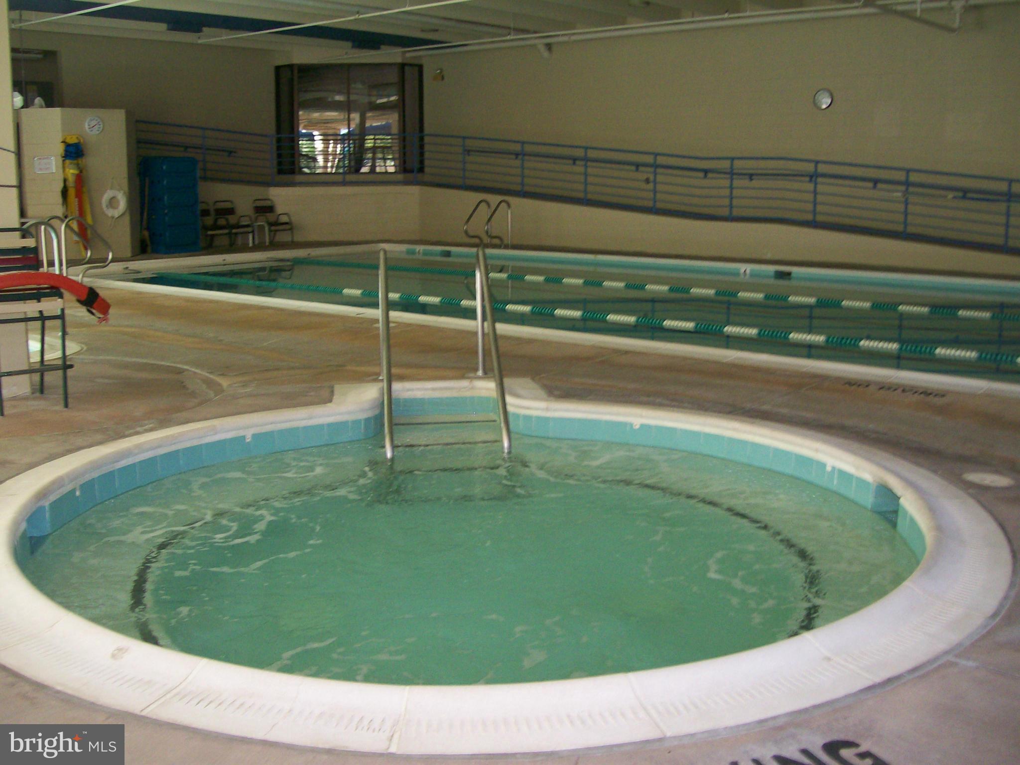 GREENS AT LEISURE WORLD - Residential