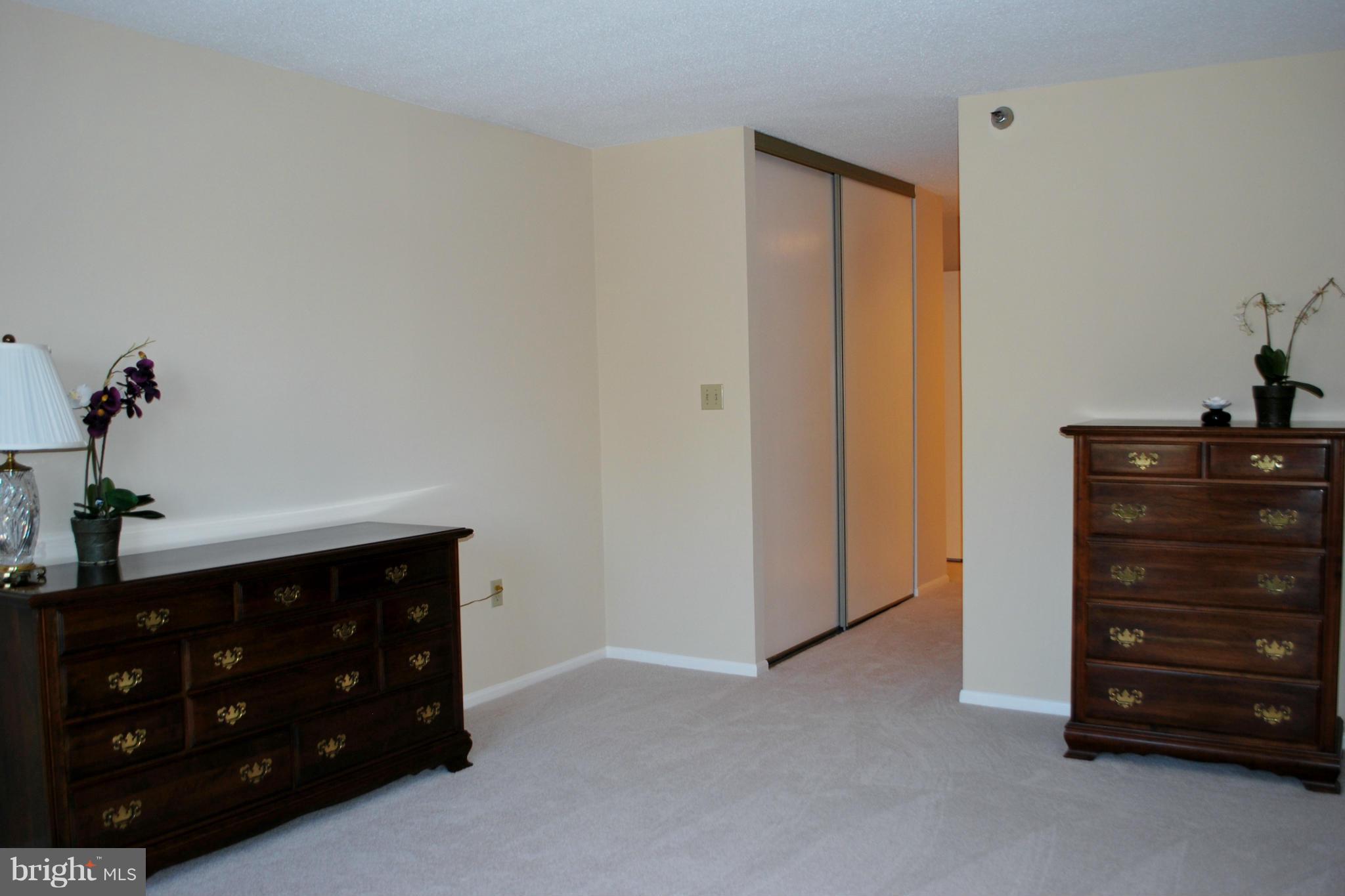 GREENS AT LEISURE WORLD - Residential