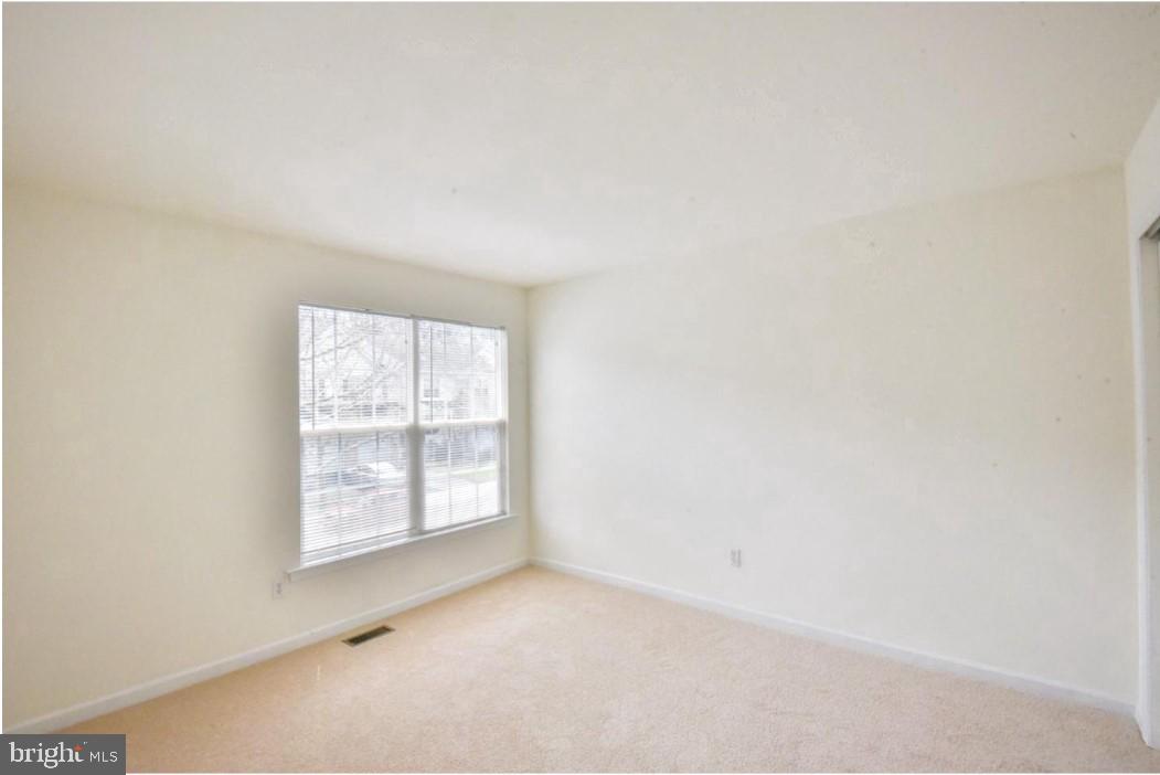 WHITELAND WOODS - Residential Lease