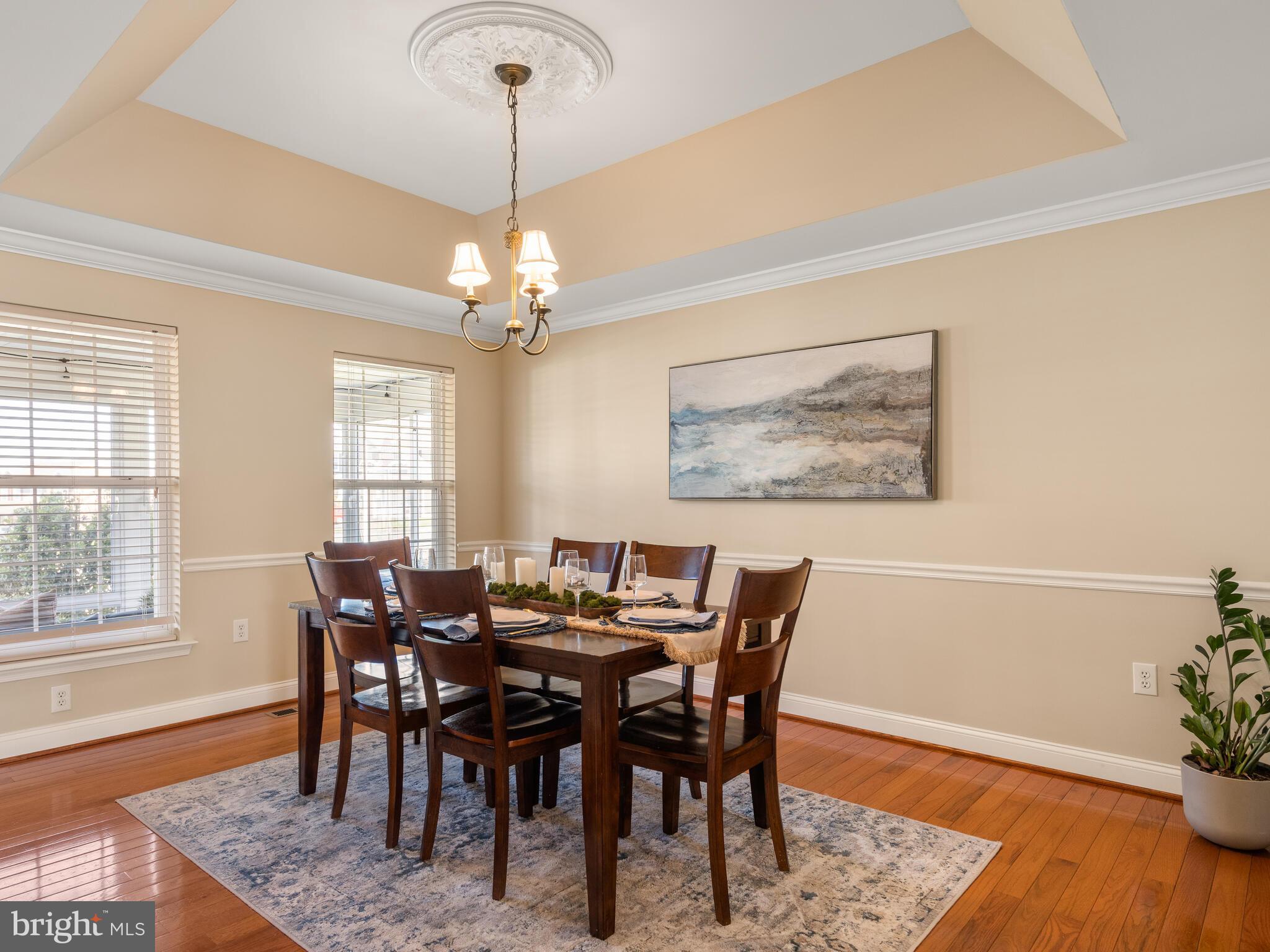 KINGSTON HILL - Residential