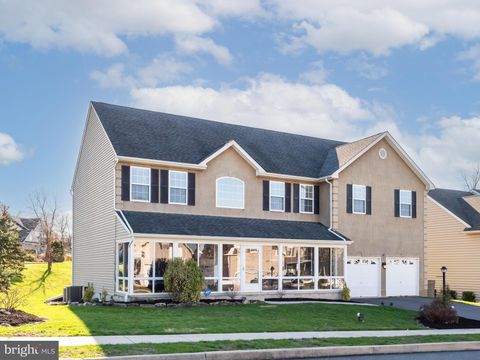 527 CENTENNIAL AVENUE GILBERTSVILLE PA 19525