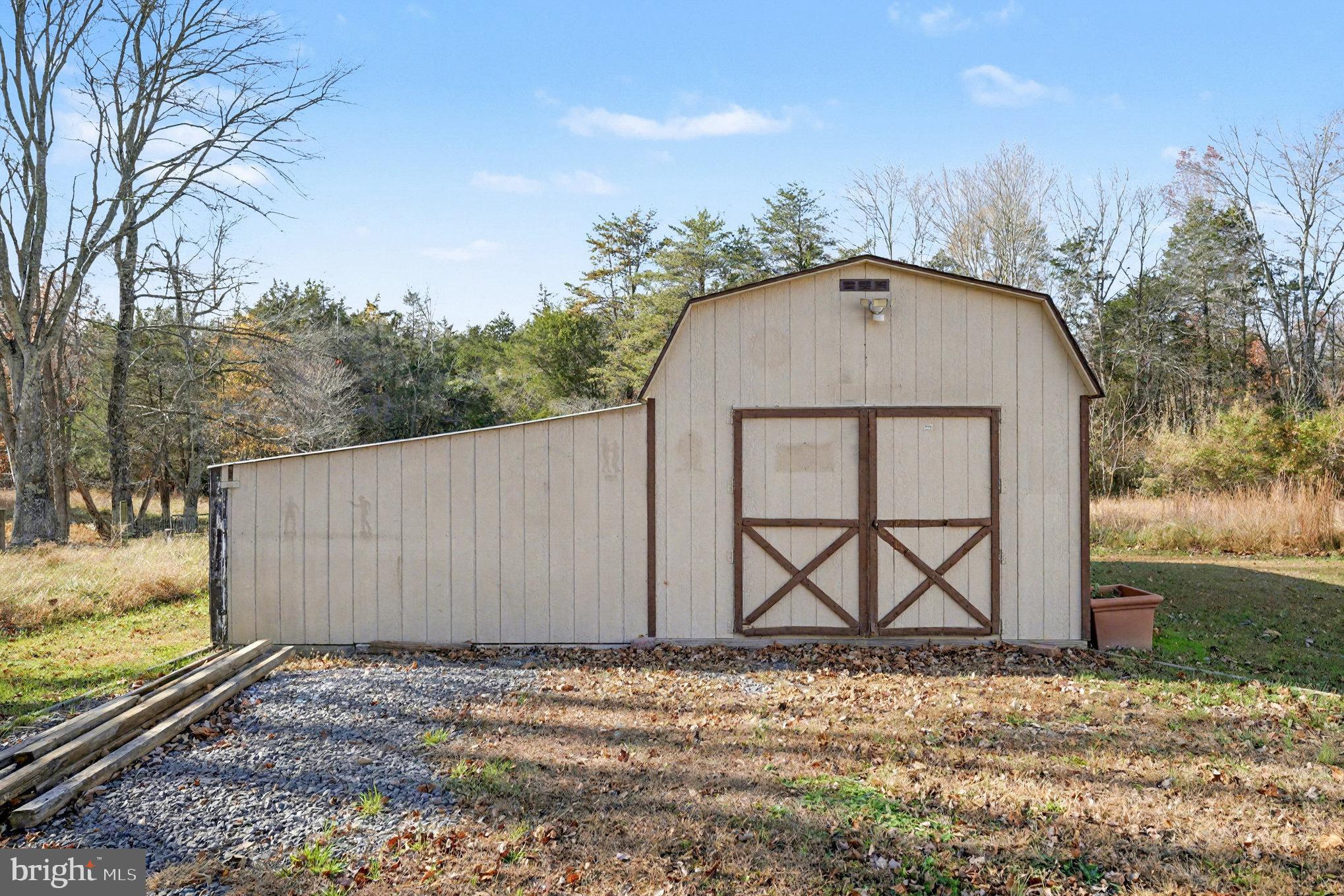 MERRY MEADOWS - Residential