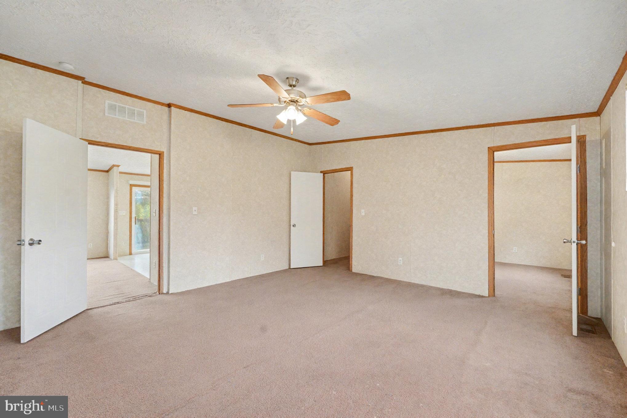 MERRY MEADOWS - Residential