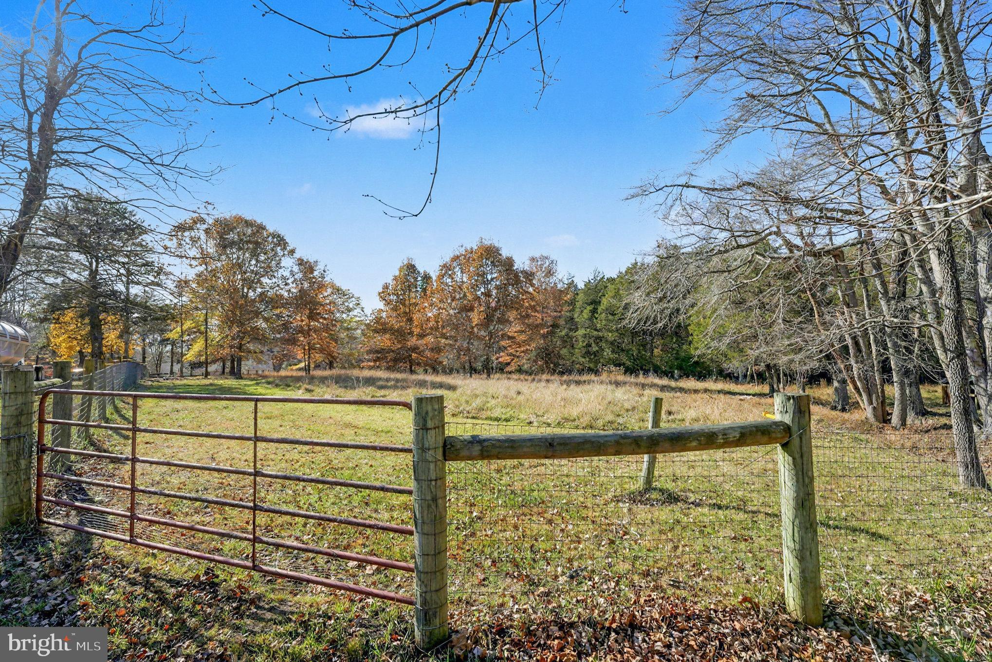 MERRY MEADOWS - Residential