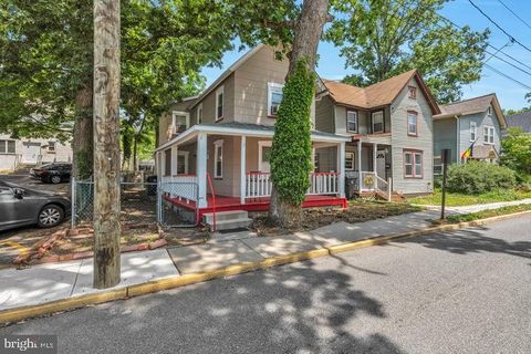 Homes For Sale - 203 East Avenue<br/> PITMAN, NJ 08071