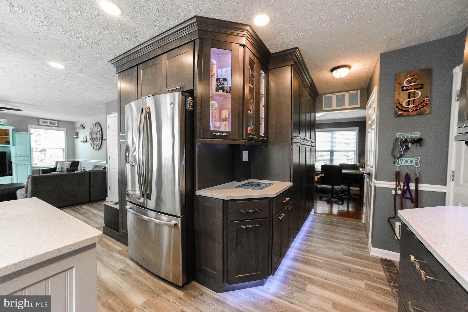 OAKLEIGH MANOR ESTATES - Residential