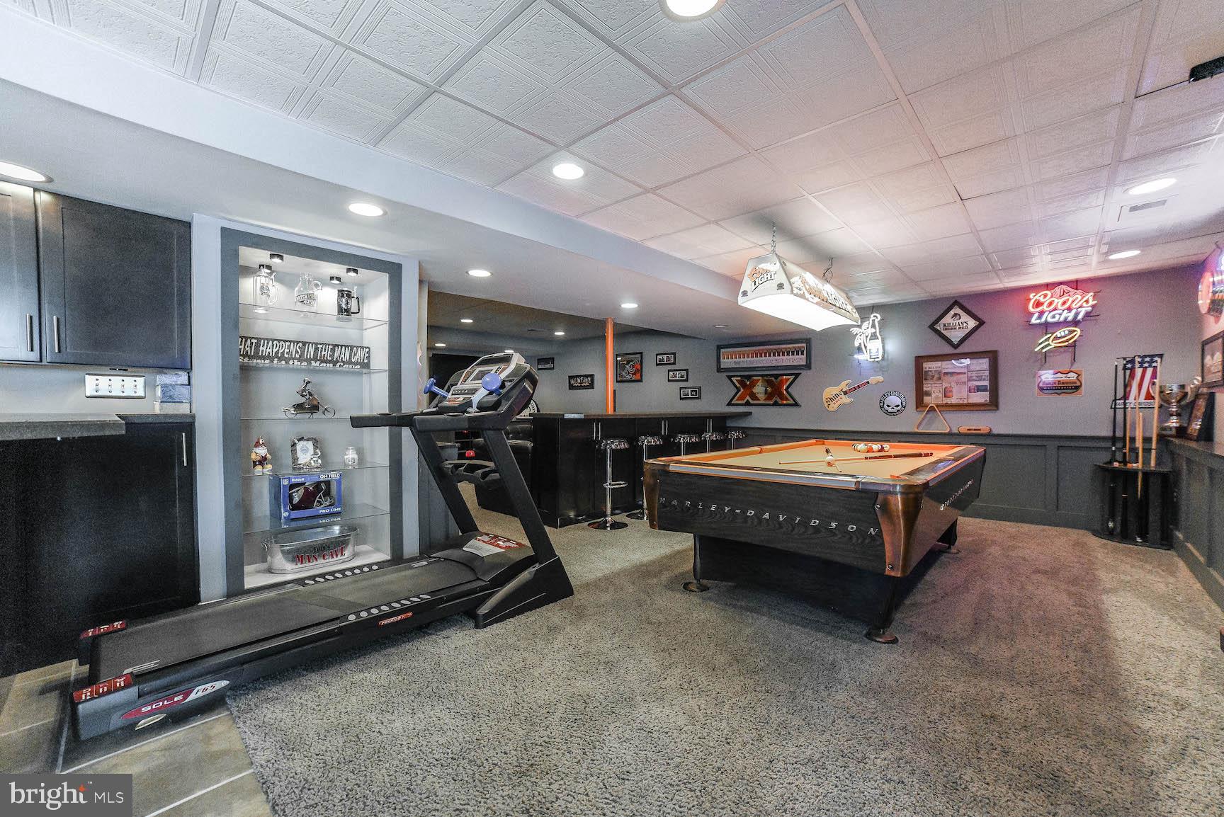 OAKLEIGH MANOR ESTATES - Residential