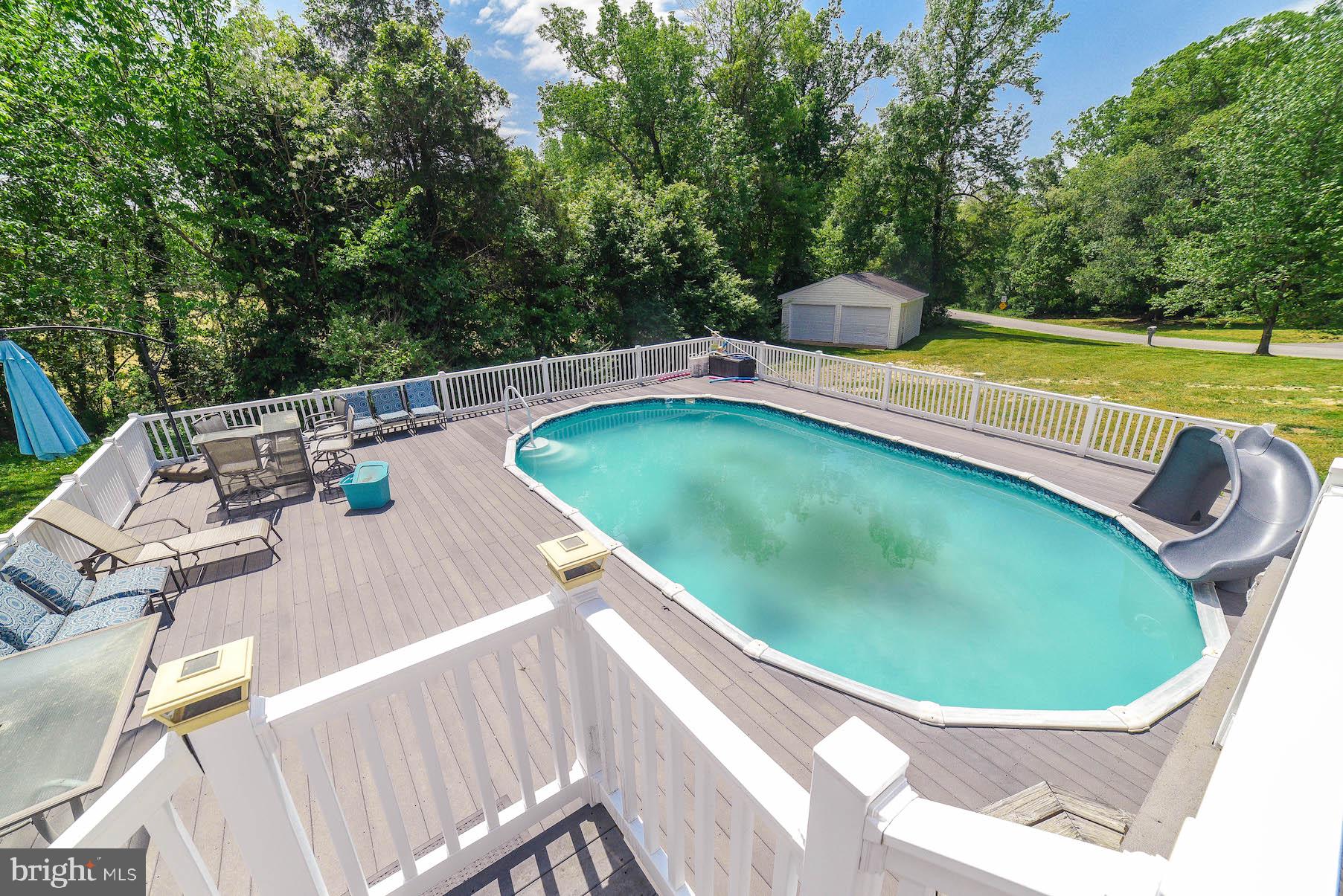 OAKLEIGH MANOR ESTATES - Residential