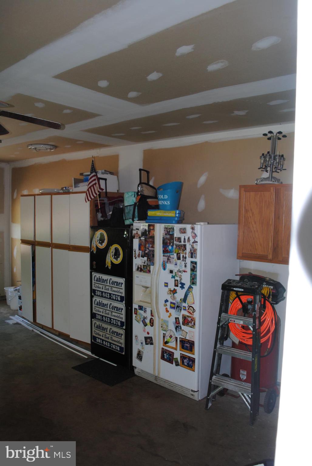 OAKLEIGH MANOR ESTATES - Residential