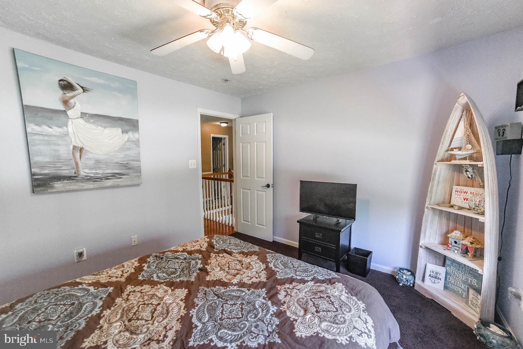 OAKLEIGH MANOR ESTATES - Residential