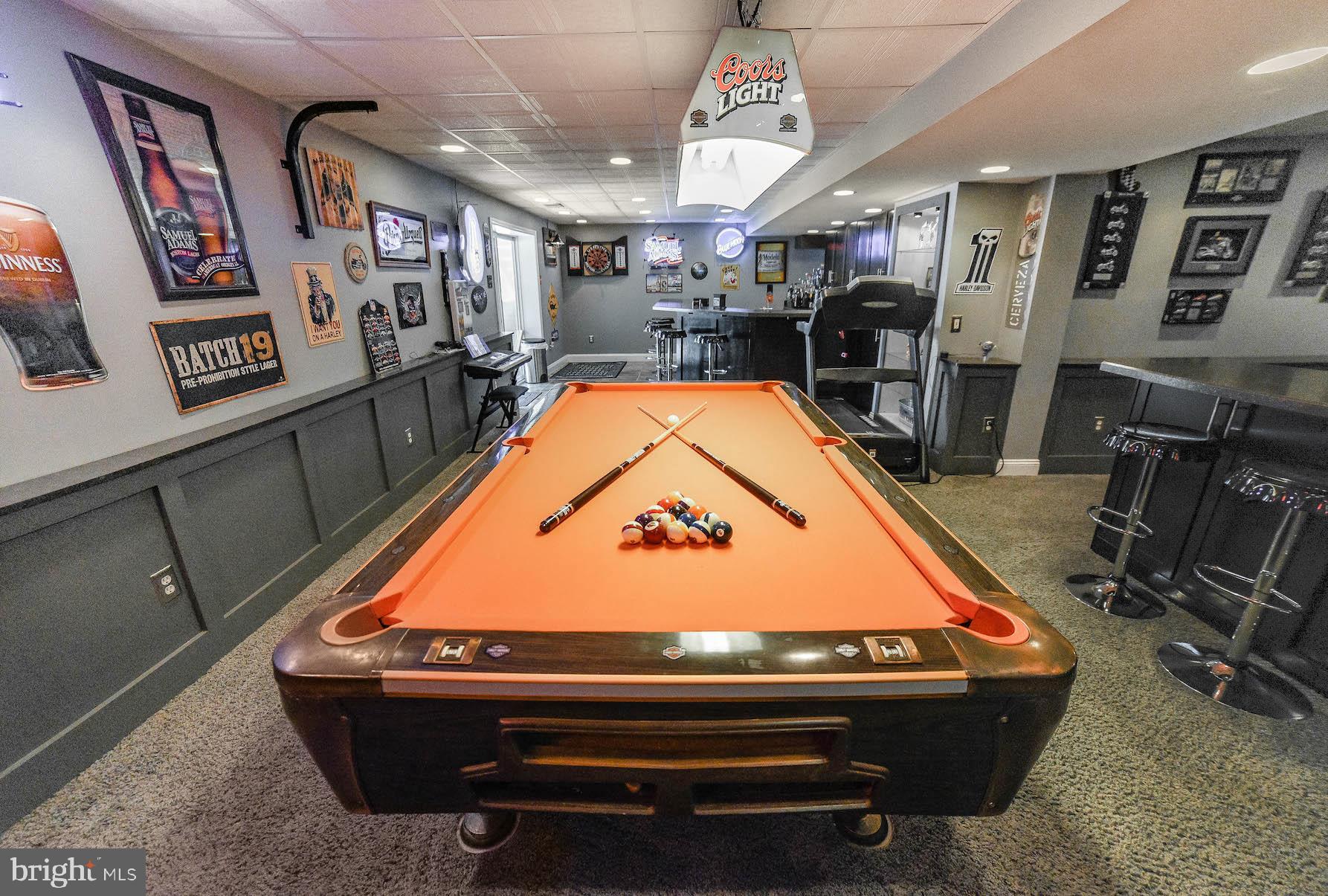 OAKLEIGH MANOR ESTATES - Residential