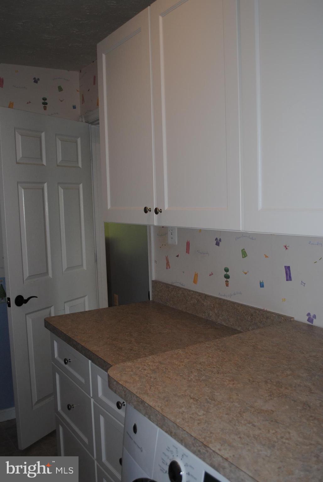 OAKLEIGH MANOR ESTATES - Residential