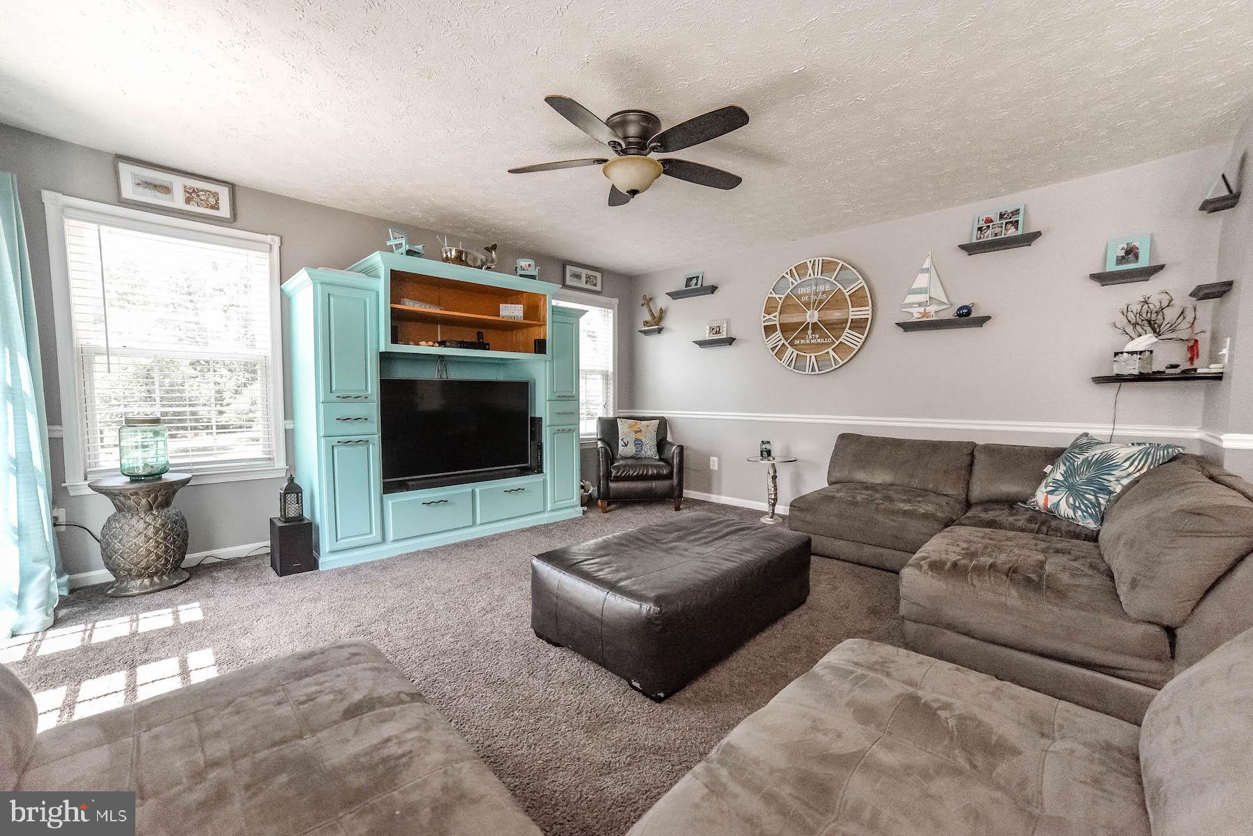 OAKLEIGH MANOR ESTATES - Residential