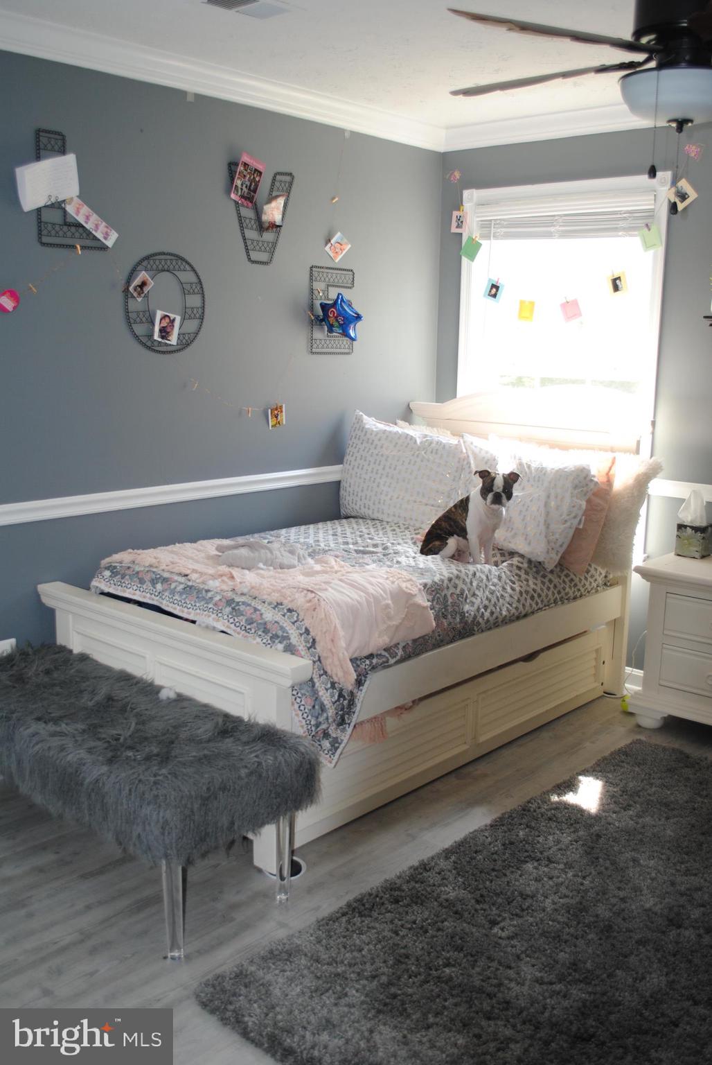 OAKLEIGH MANOR ESTATES - Residential