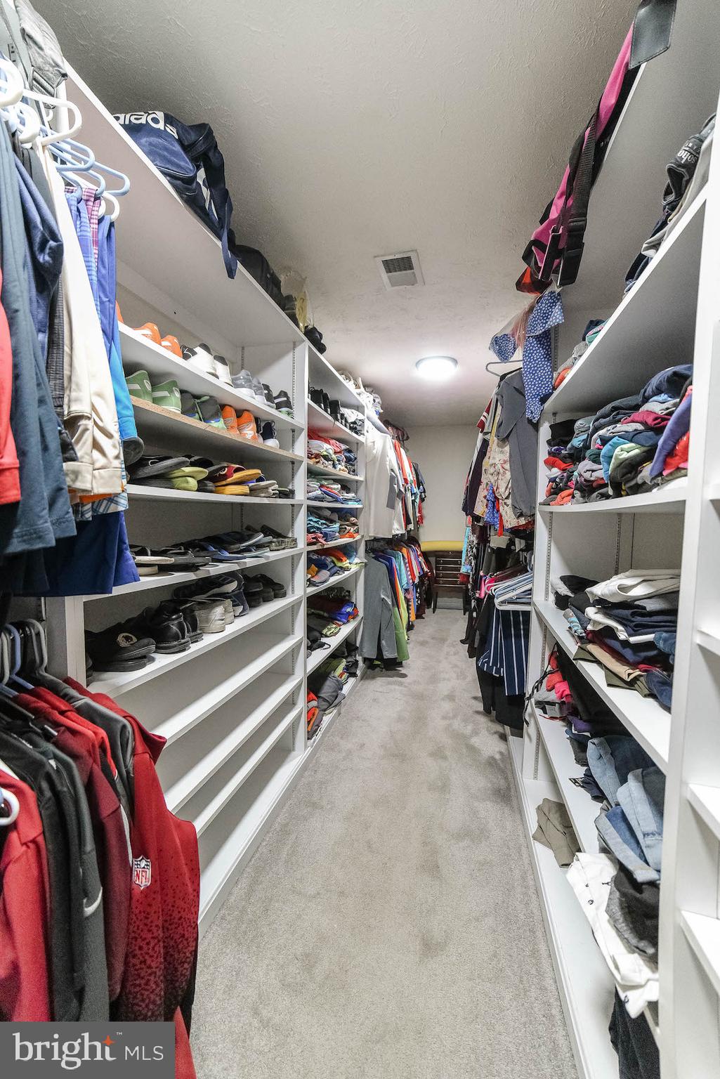 OAKLEIGH MANOR ESTATES - Residential