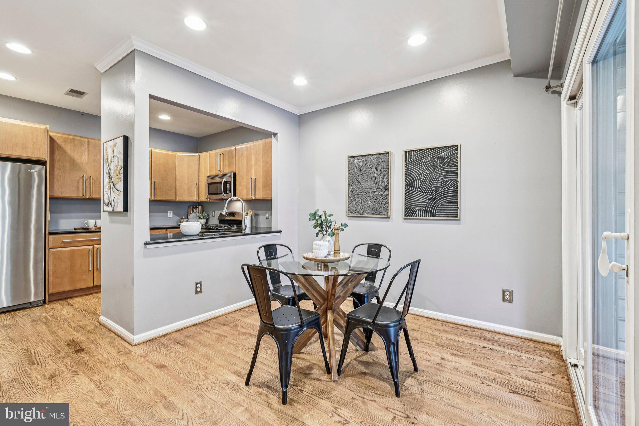 MANORS AT STONEGATE - Residential