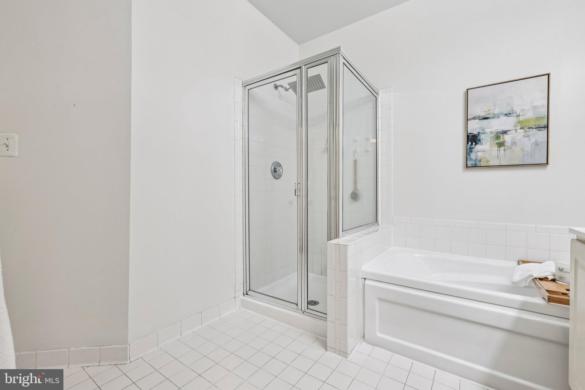 MANORS AT STONEGATE - Residential