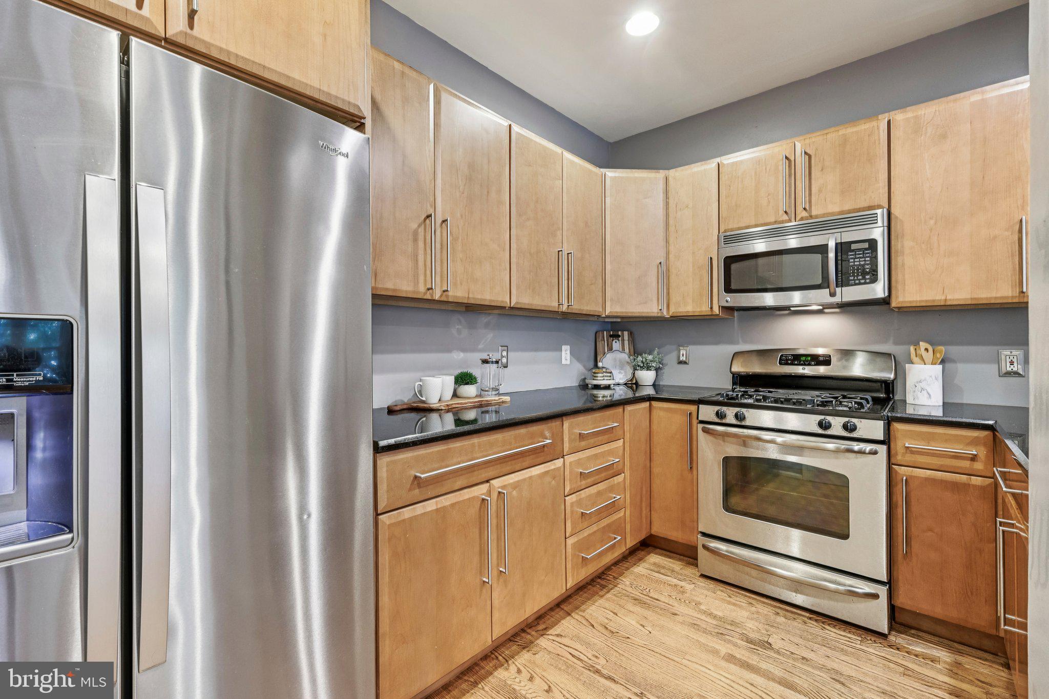 MANORS AT STONEGATE - Residential