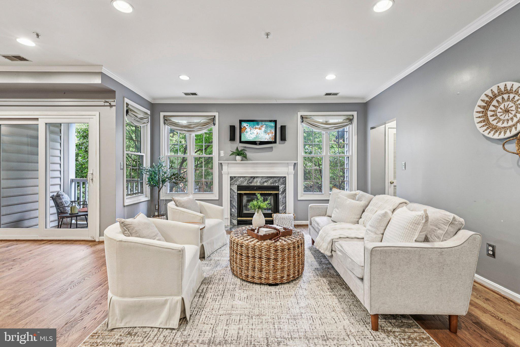 MANORS AT STONEGATE - Residential