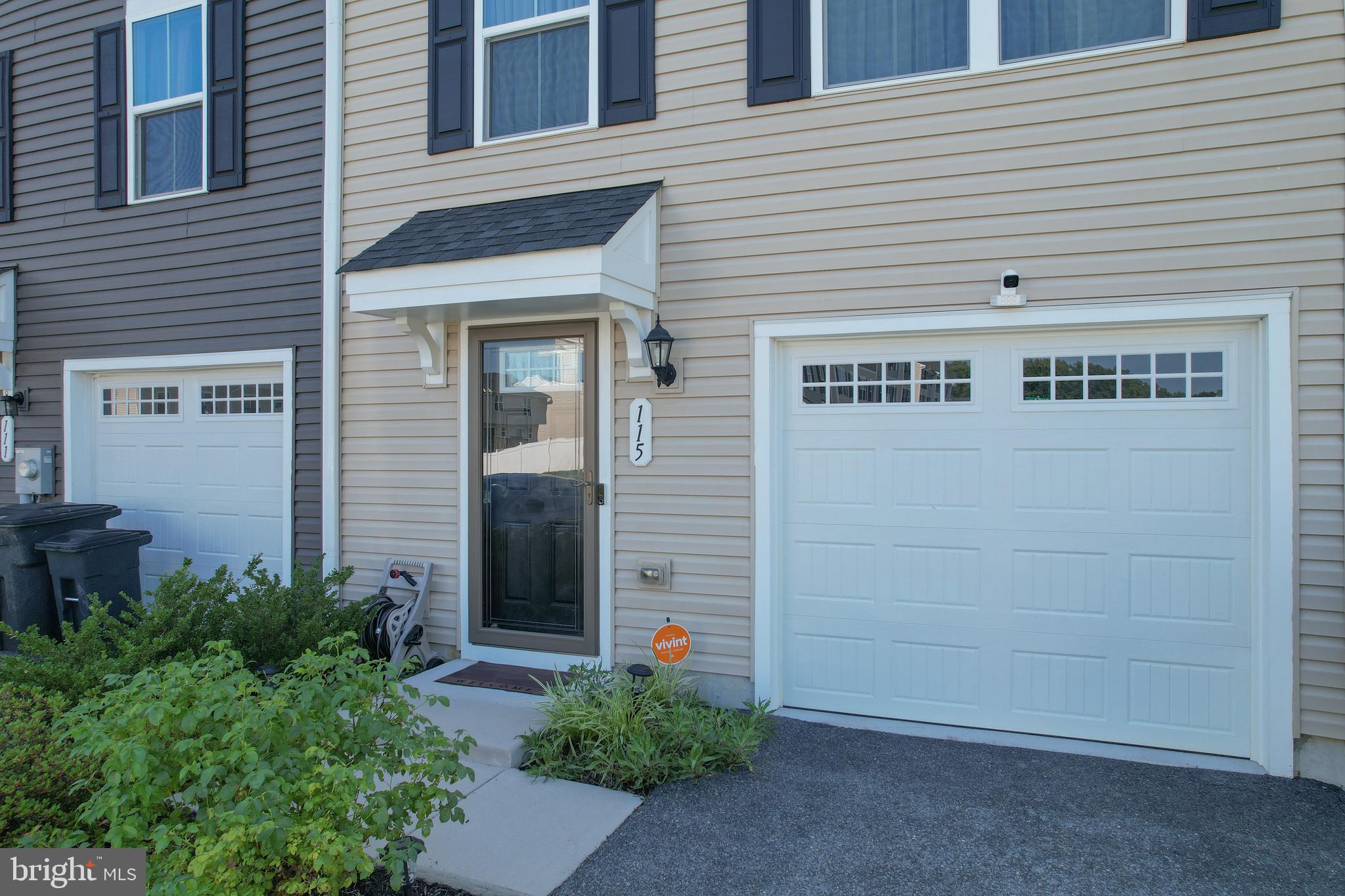 THE LAKES AT MARTINSBURG - Residential