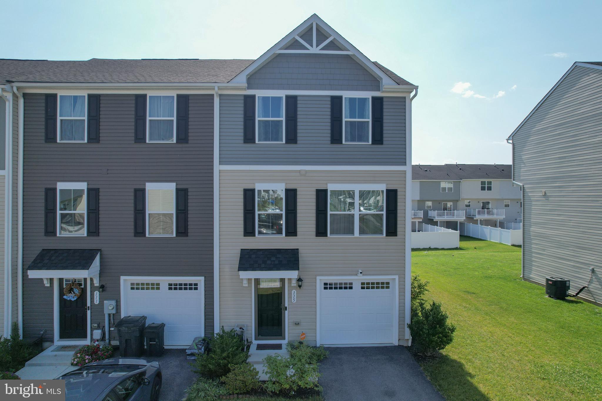 THE LAKES AT MARTINSBURG - Residential