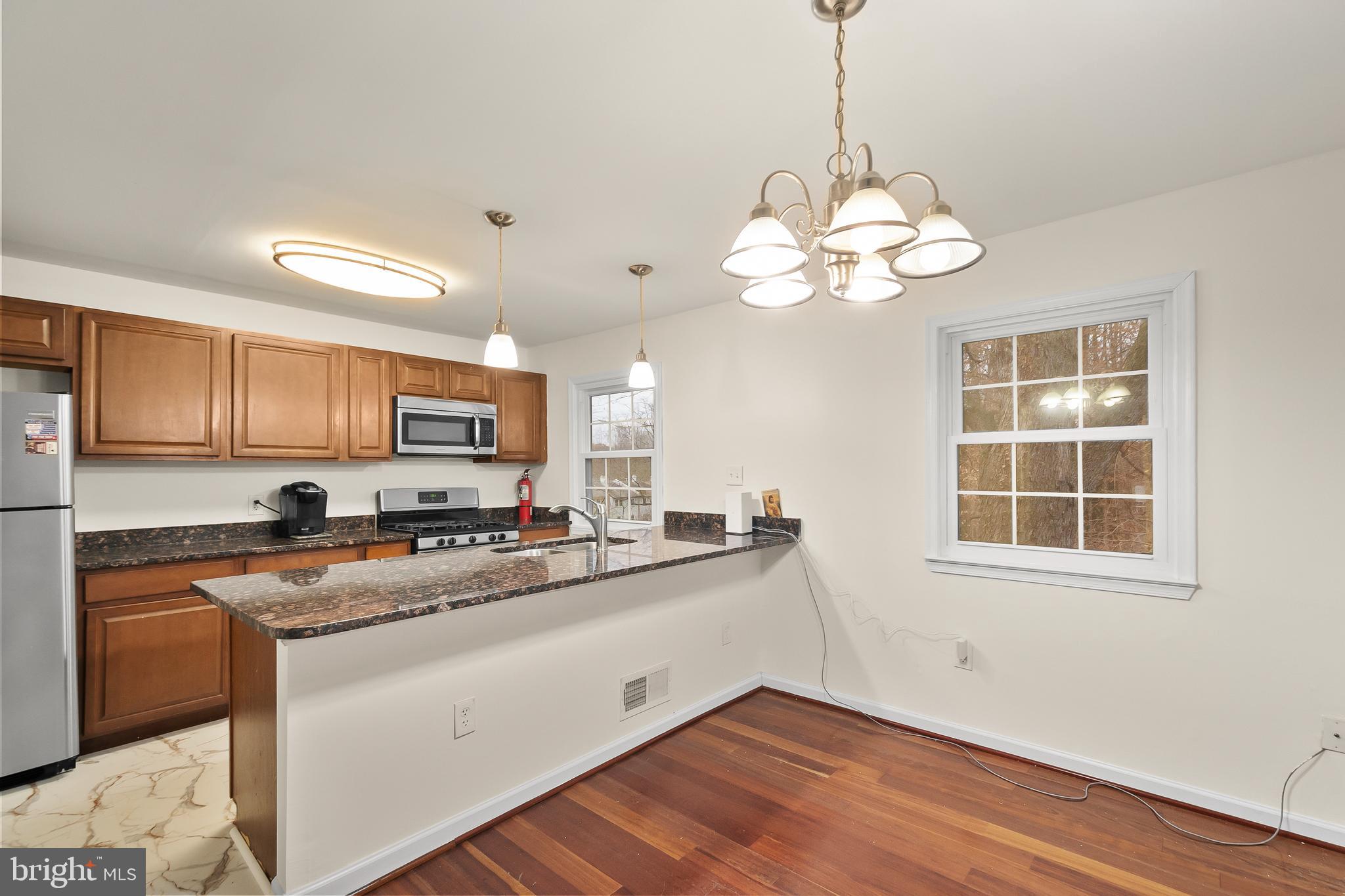 DALE CITY - Residential