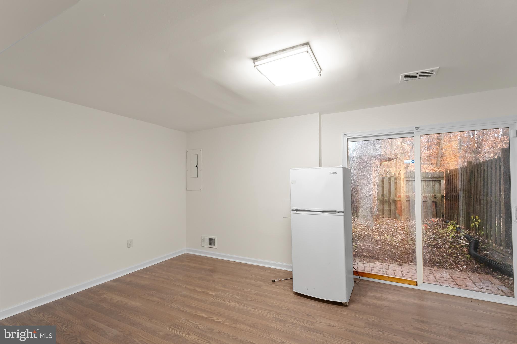 DALE CITY - Residential