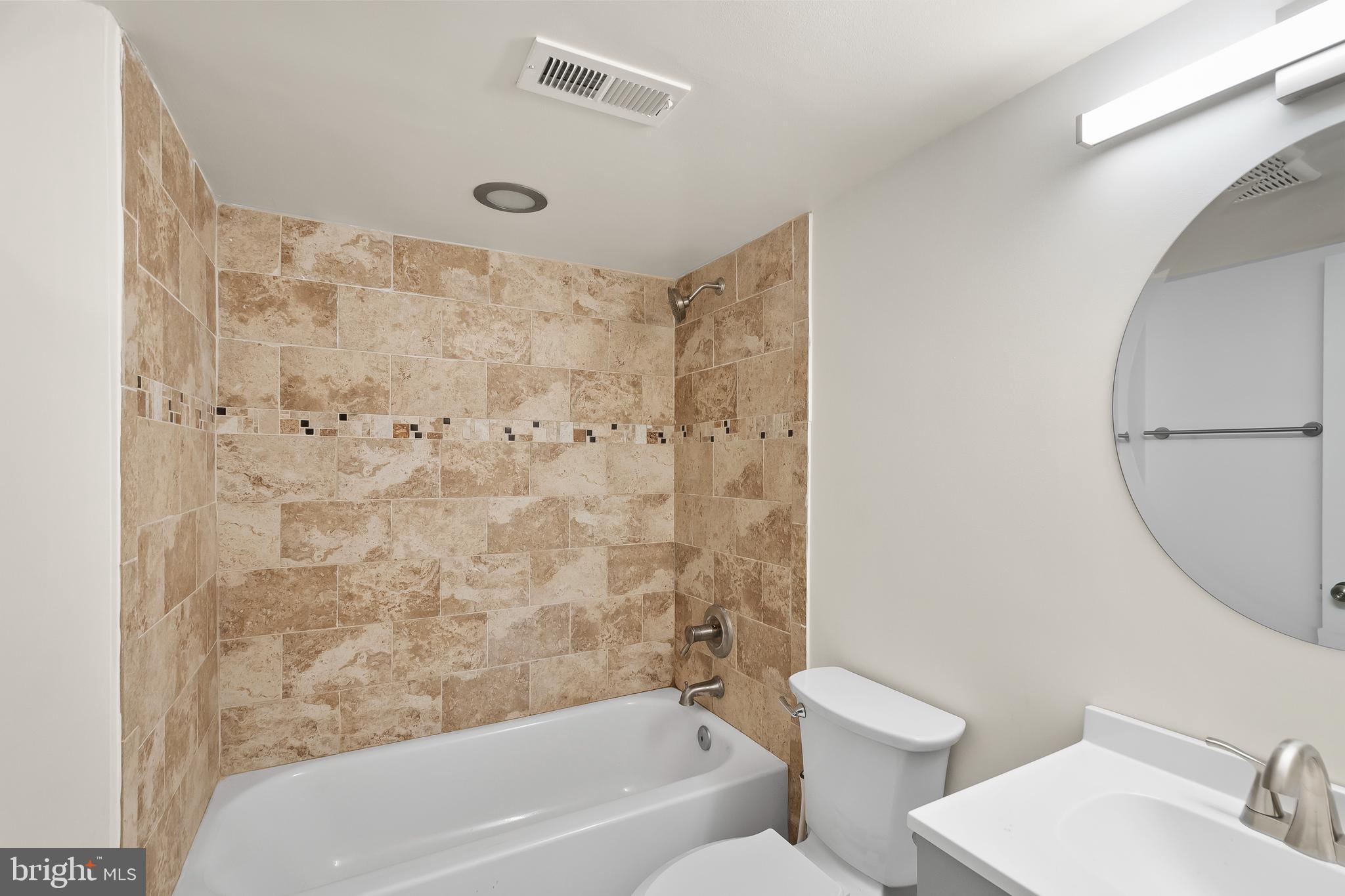 DALE CITY - Residential