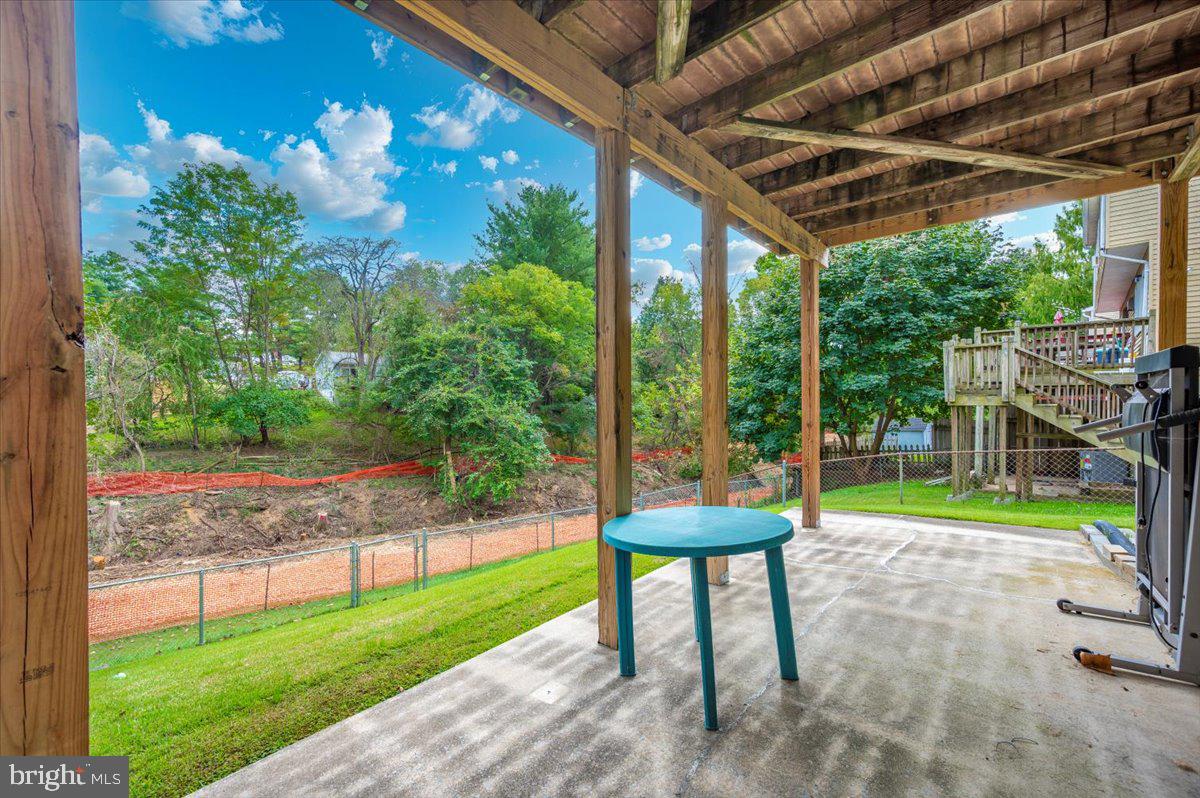 MANCHESTER VILLAGE - Residential