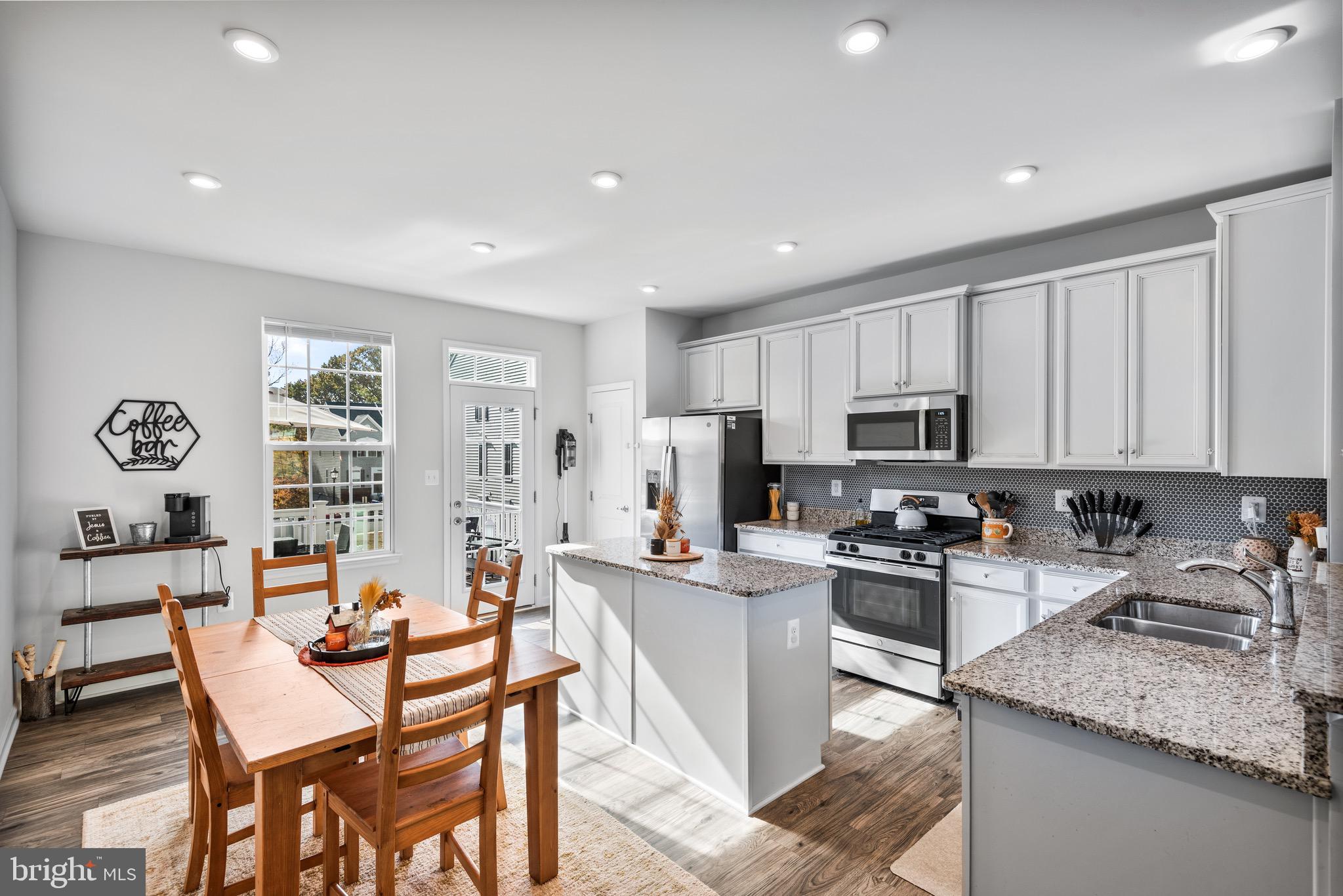 RAPPAHANNOCK LANDING - Residential