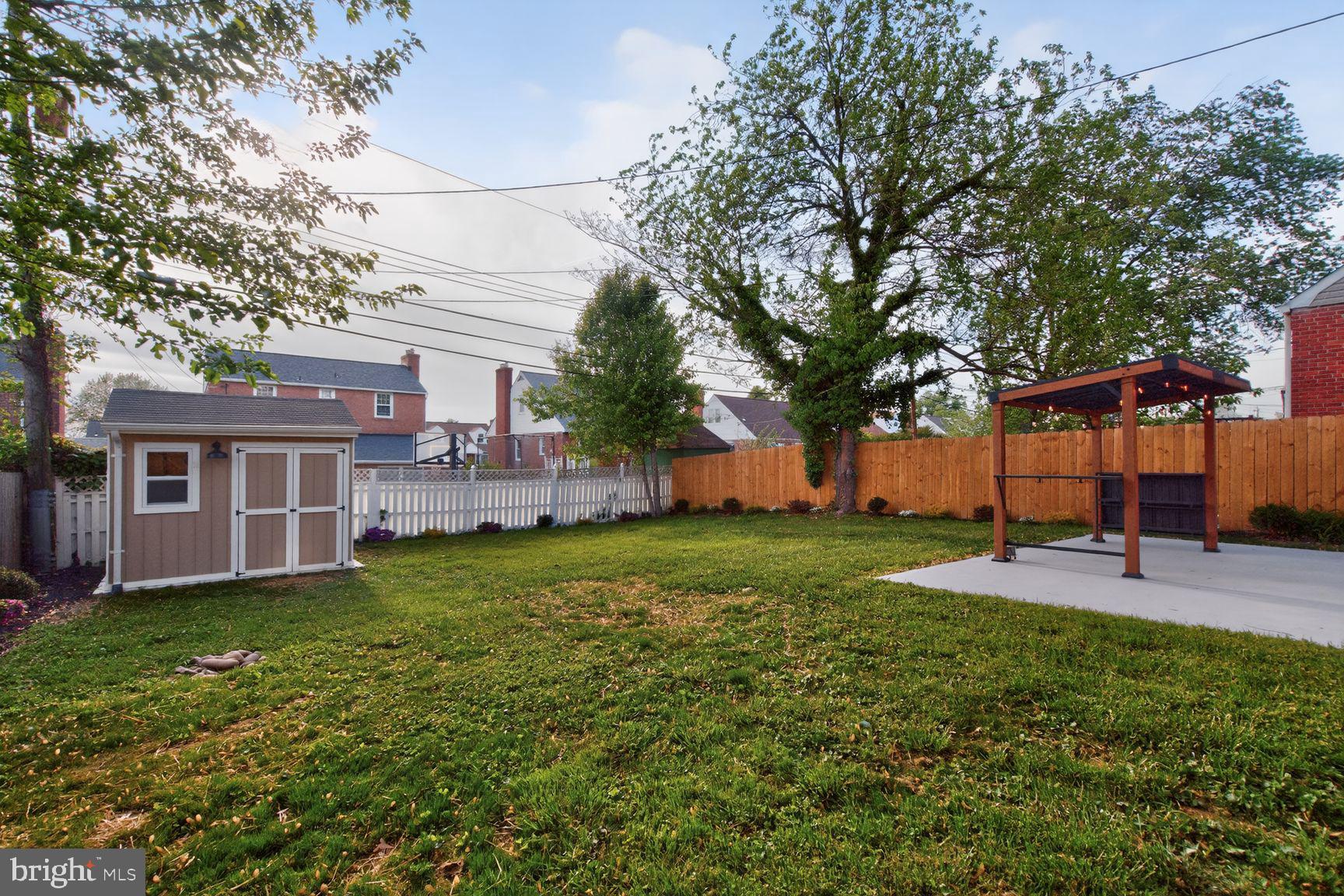 LAURELDALE - Residential