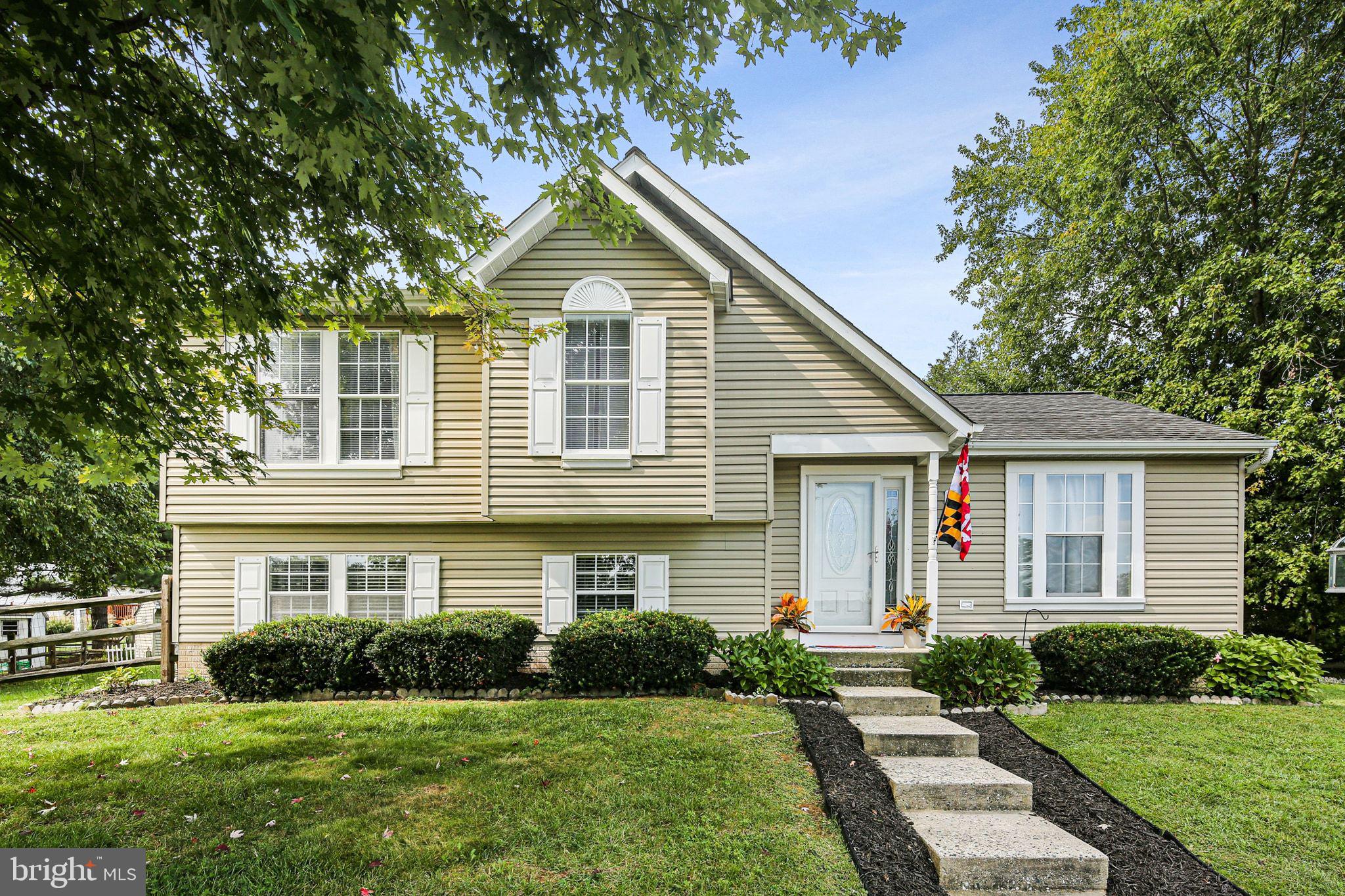 Charming split-level single-family home on cul-de-sac in desirable Abingdon — approx. 1,760 sq ft, offering a flexible 3–4 bedroom floorplan and 2.5 baths — perfect for buyers seeking move-in readiness with a classic layout and good flow. The home features a bright living and dining area, all seasons room off the main level, fully fenced in backyard, lower-level finished space for extra storage or recreation, efficient heat-pump heating with central A/C. Conveniently located near local shopping and commuter routes, this property offers a great combination of comfort and accessibility in Harford County. Don’t miss this well-maintained opportunity in a sought-after neighborhood; schedule your showing today.