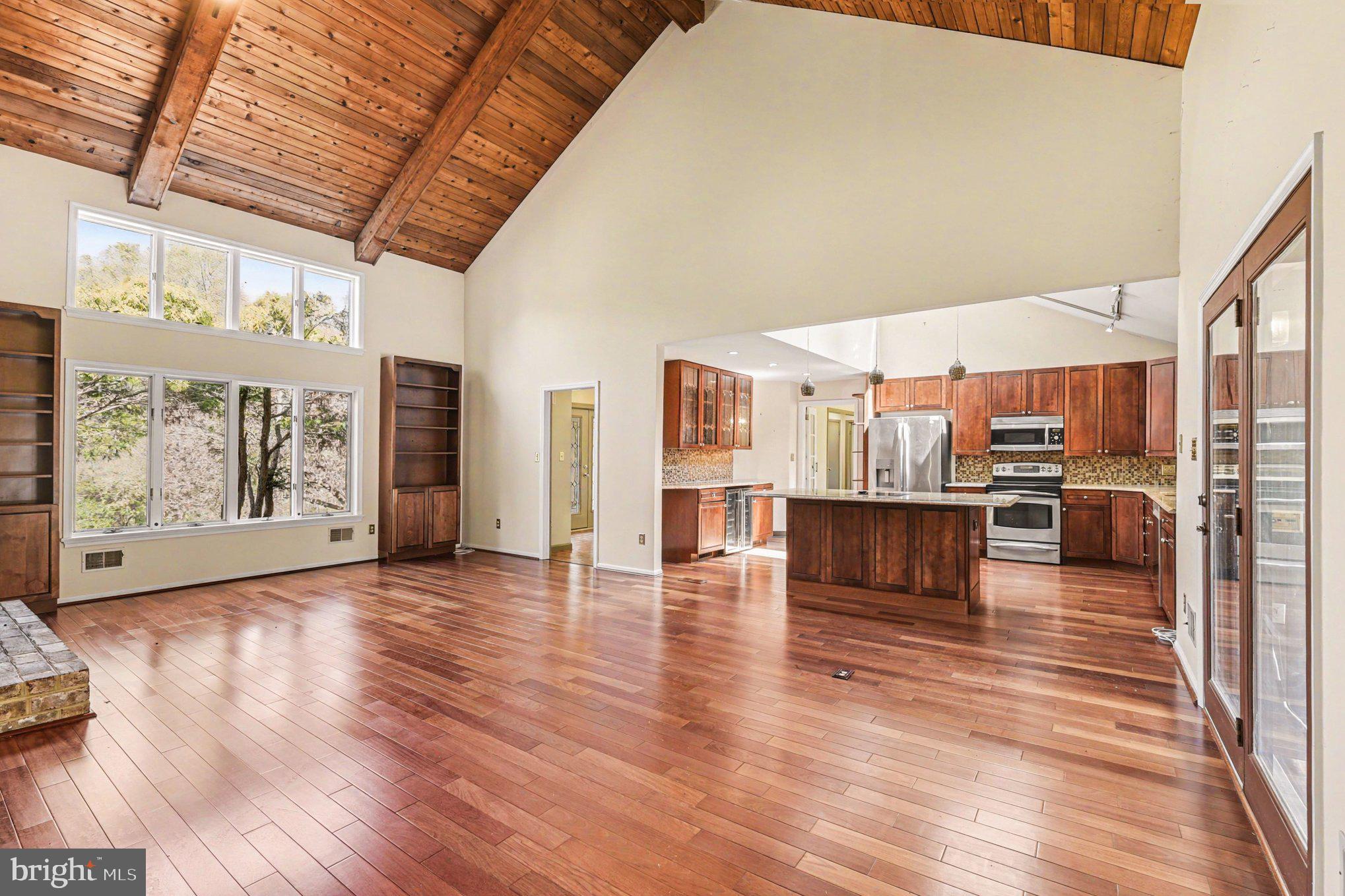 GREENLANDS HUNT VALLEY - Residential