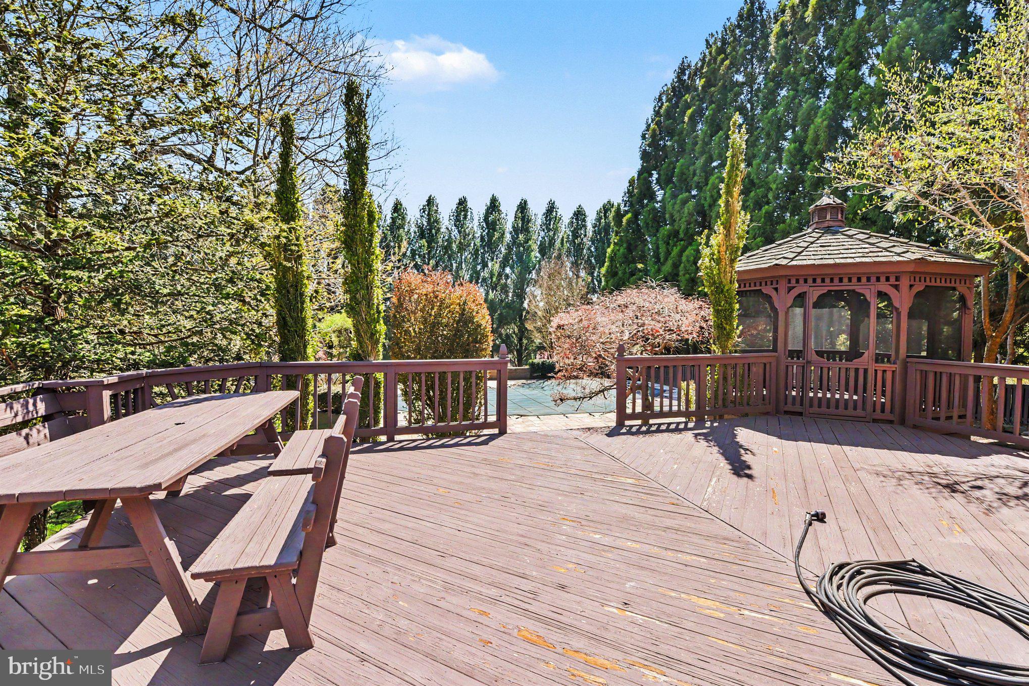 GREENLANDS HUNT VALLEY - Residential