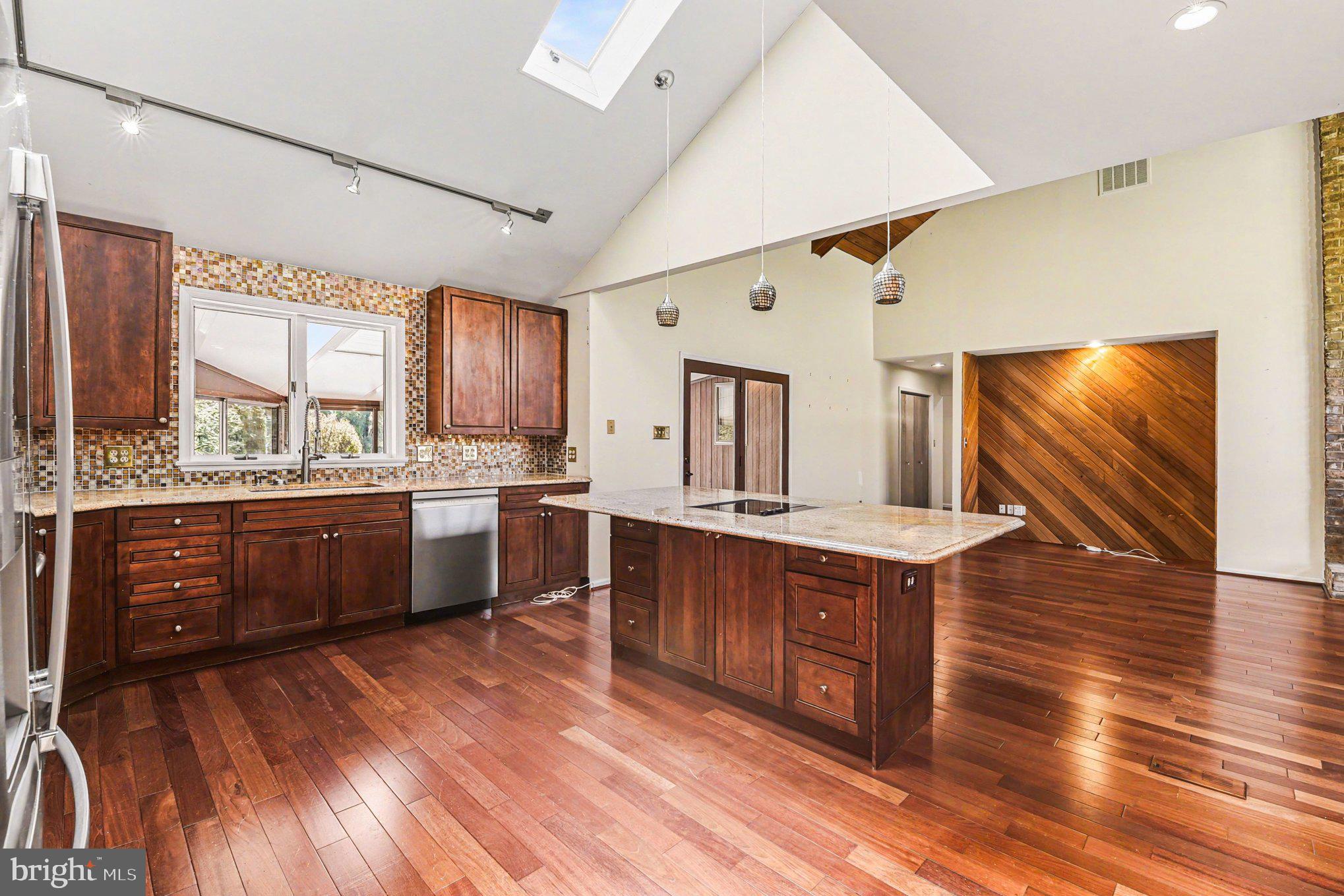 GREENLANDS HUNT VALLEY - Residential