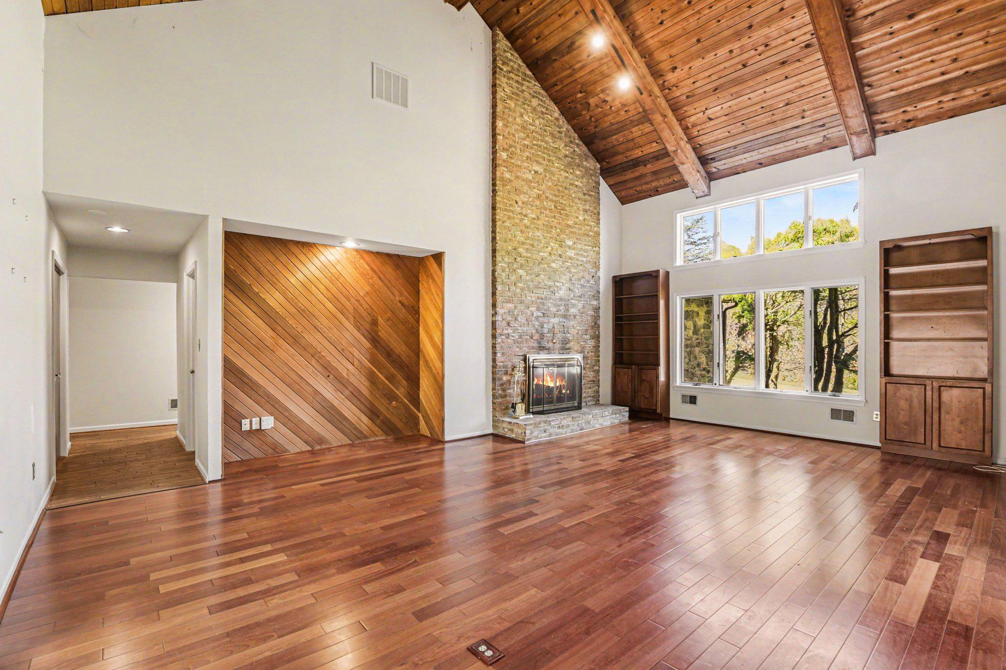 GREENLANDS HUNT VALLEY - Residential