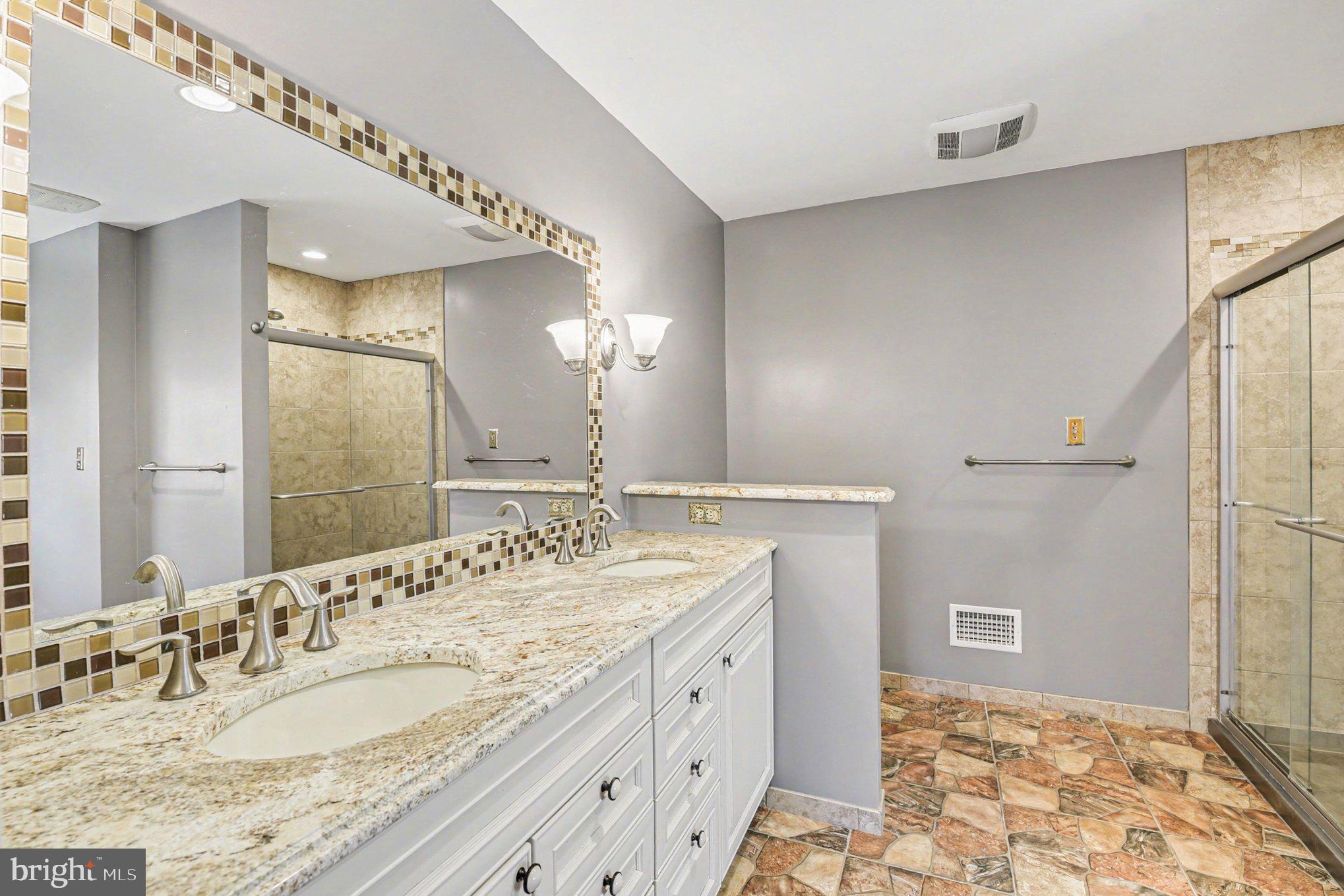 GREENLANDS HUNT VALLEY - Residential