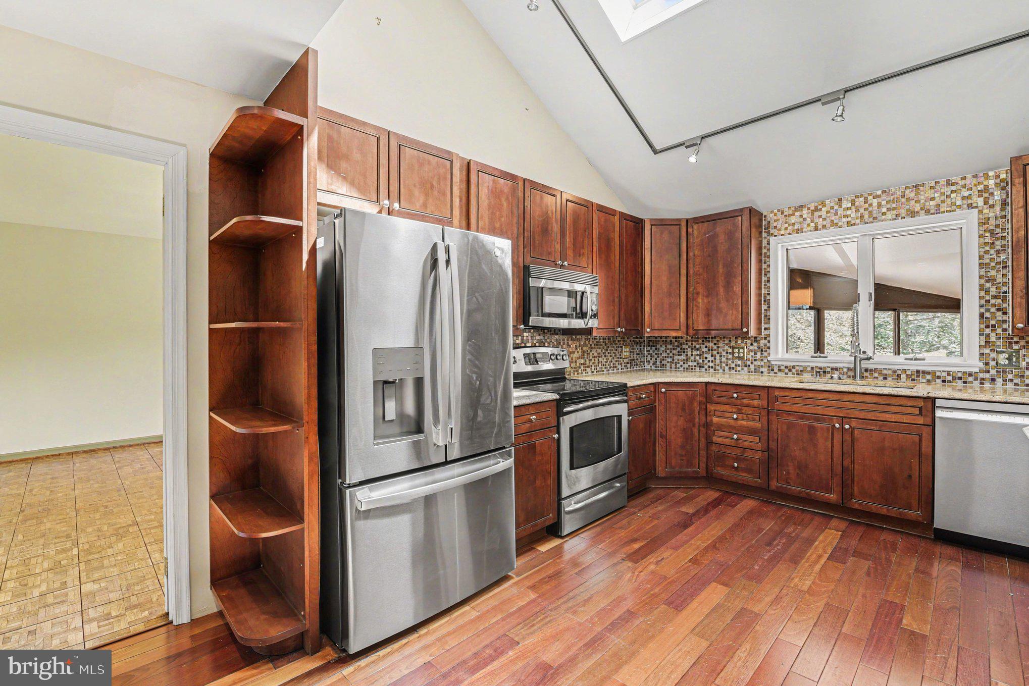 GREENLANDS HUNT VALLEY - Residential