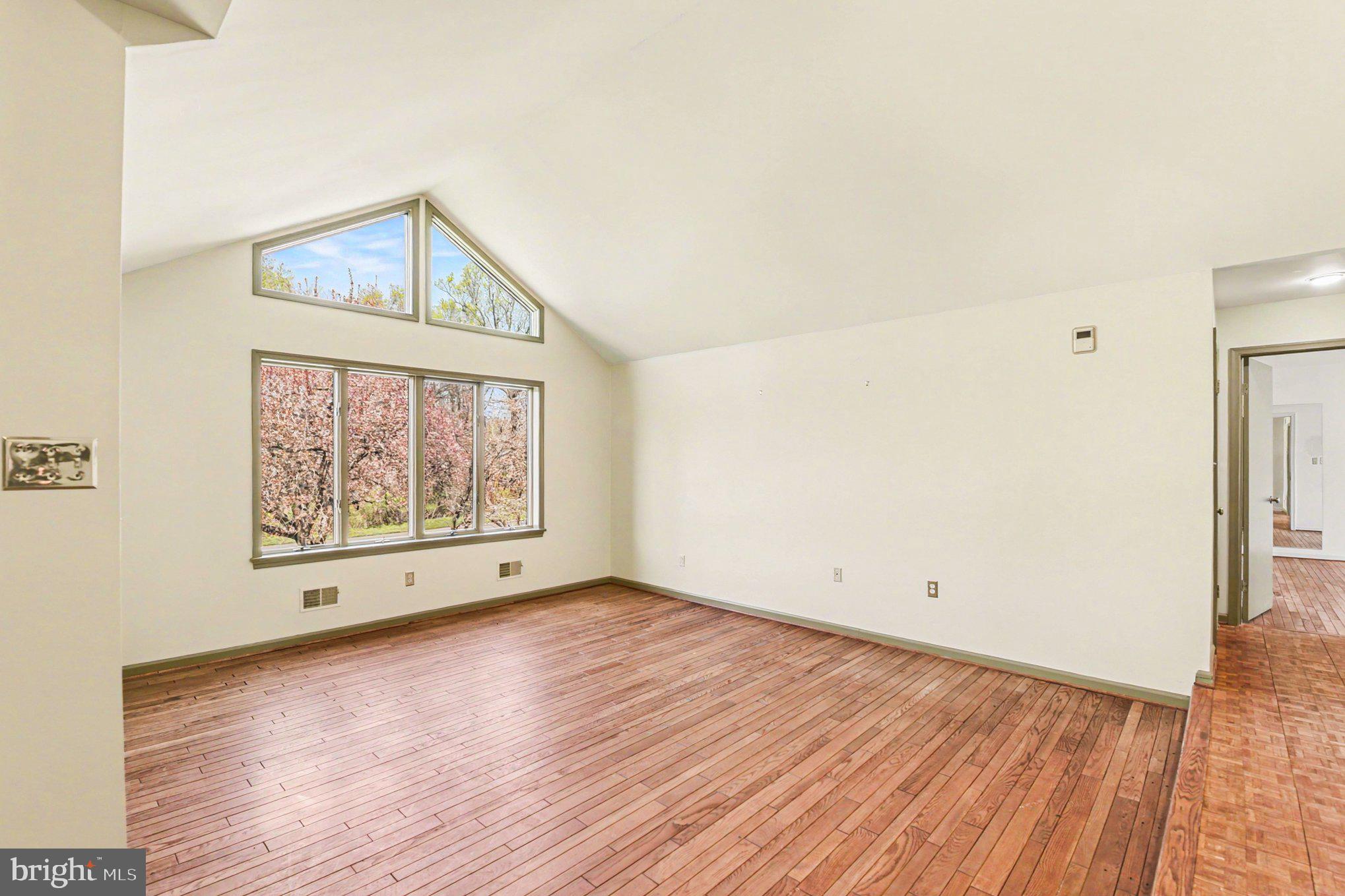 GREENLANDS HUNT VALLEY - Residential