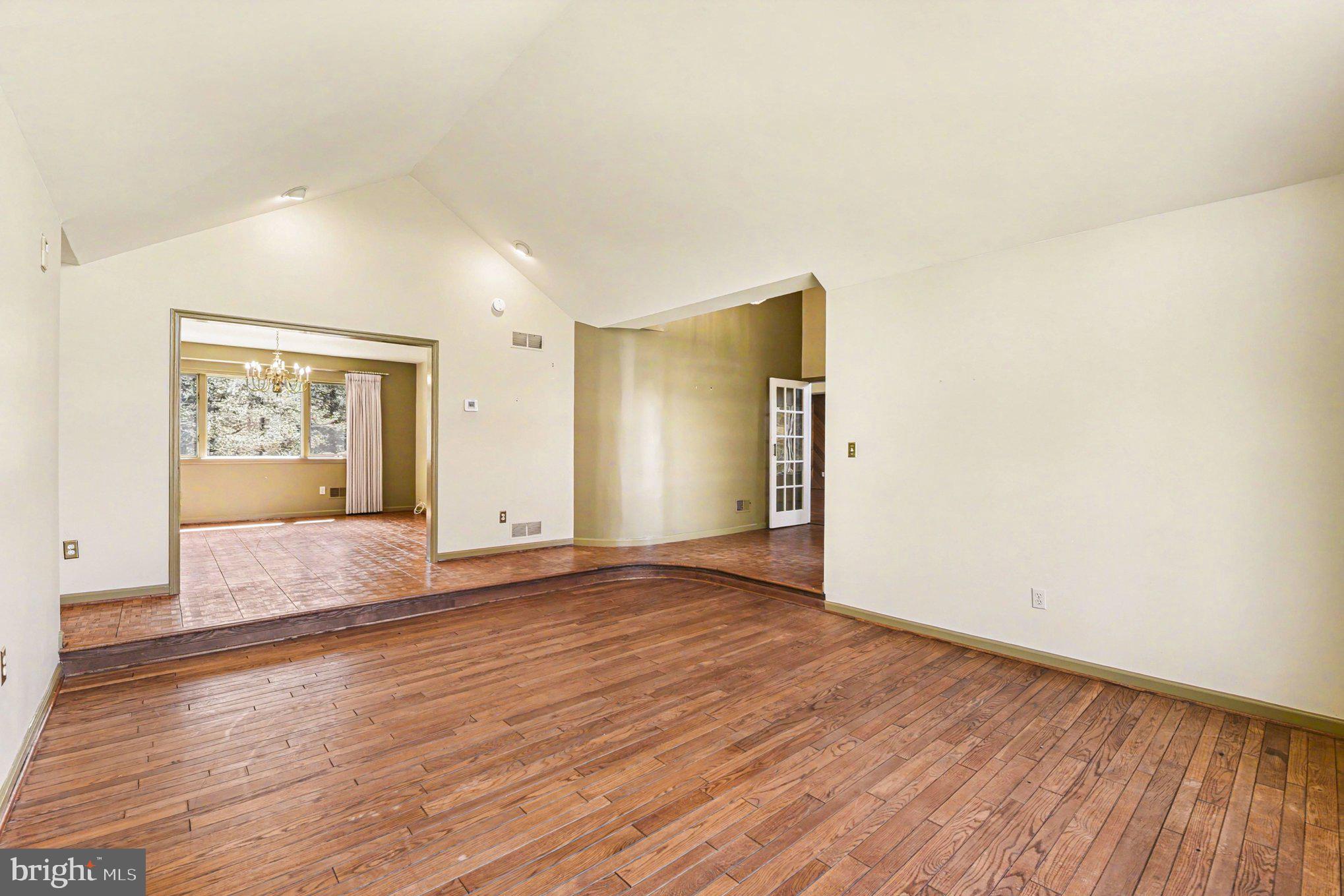 GREENLANDS HUNT VALLEY - Residential