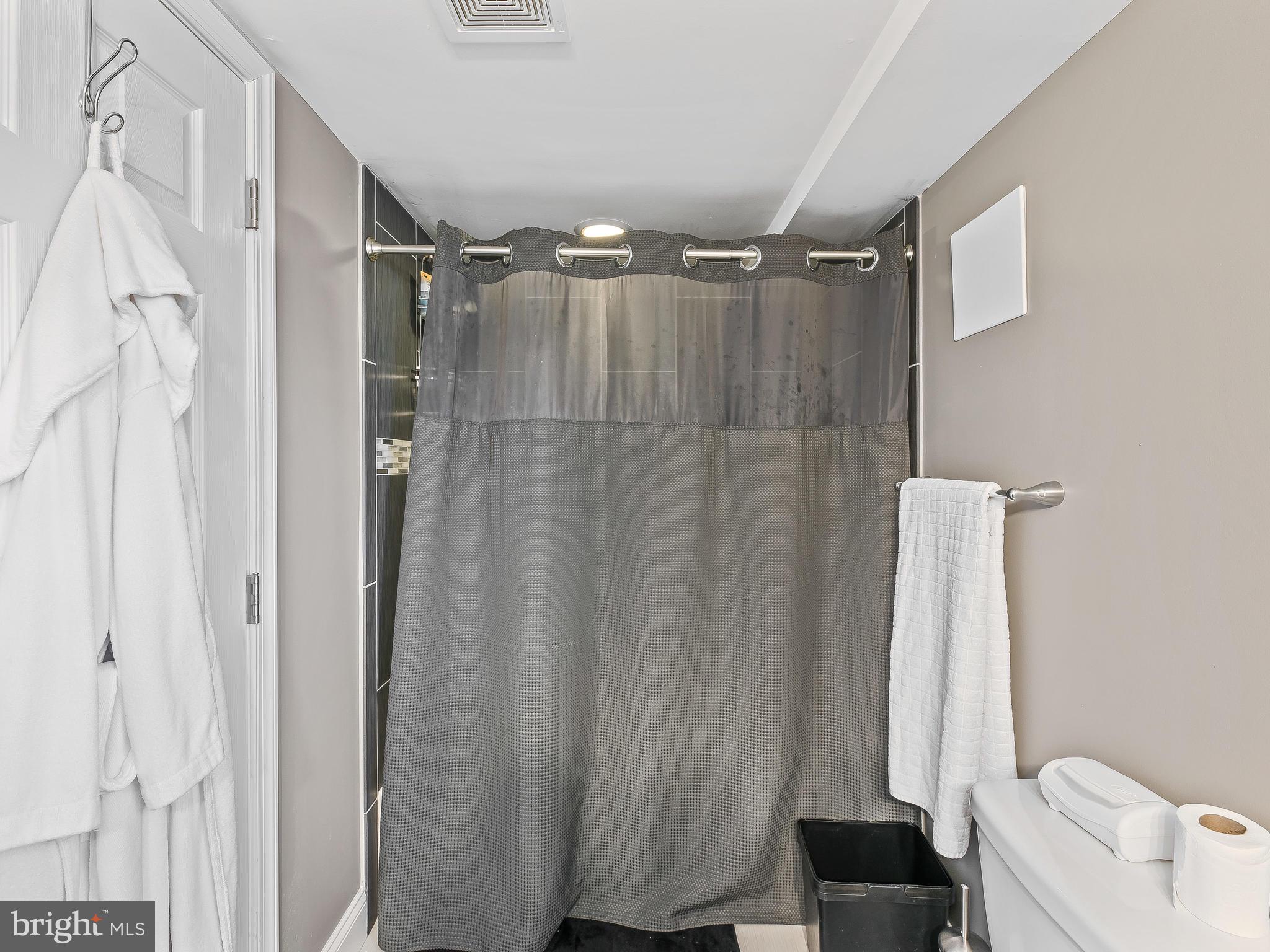 HAMILTON HEIGHTS - Residential