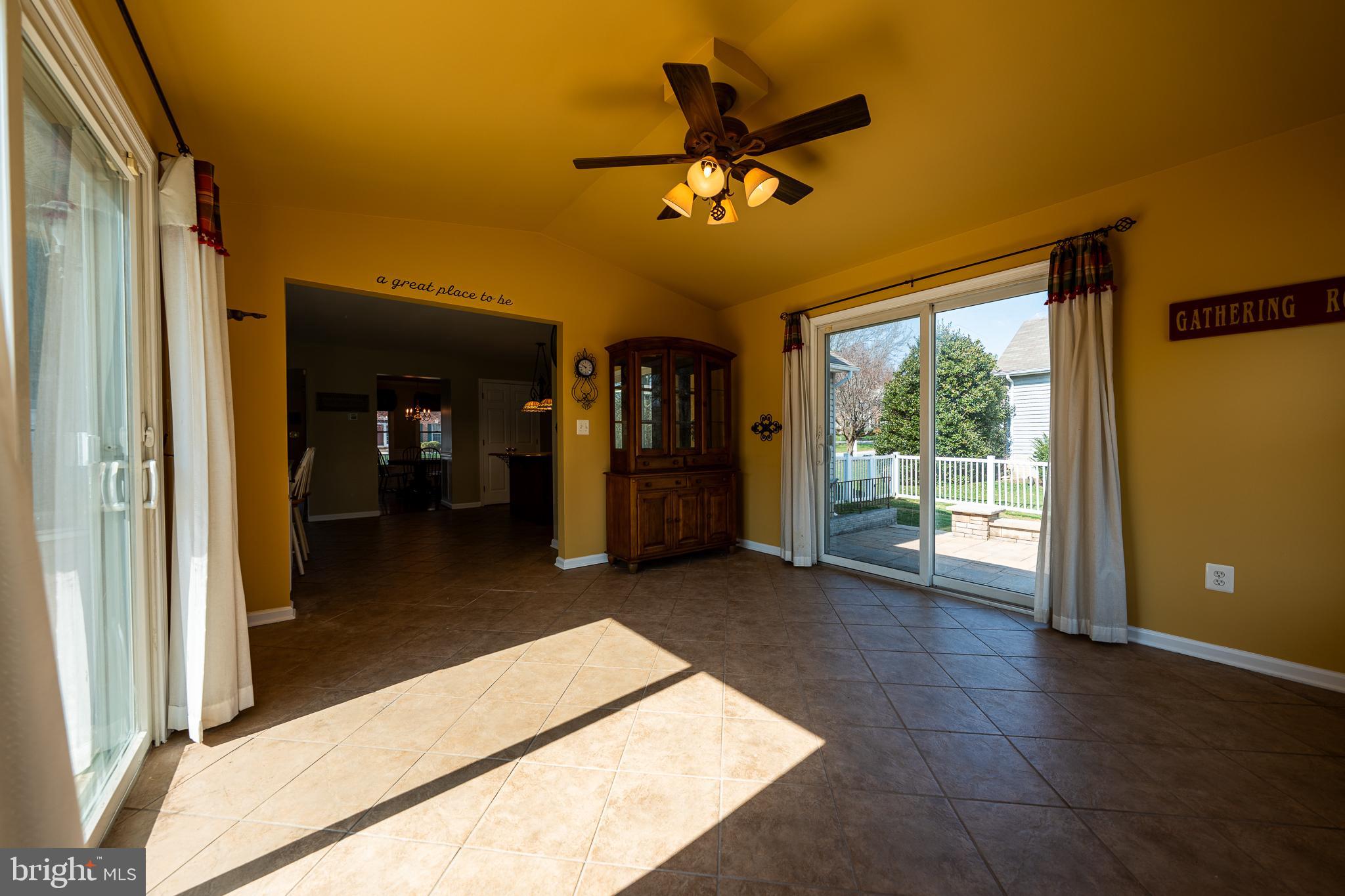 QUAIL MEADOW - Residential